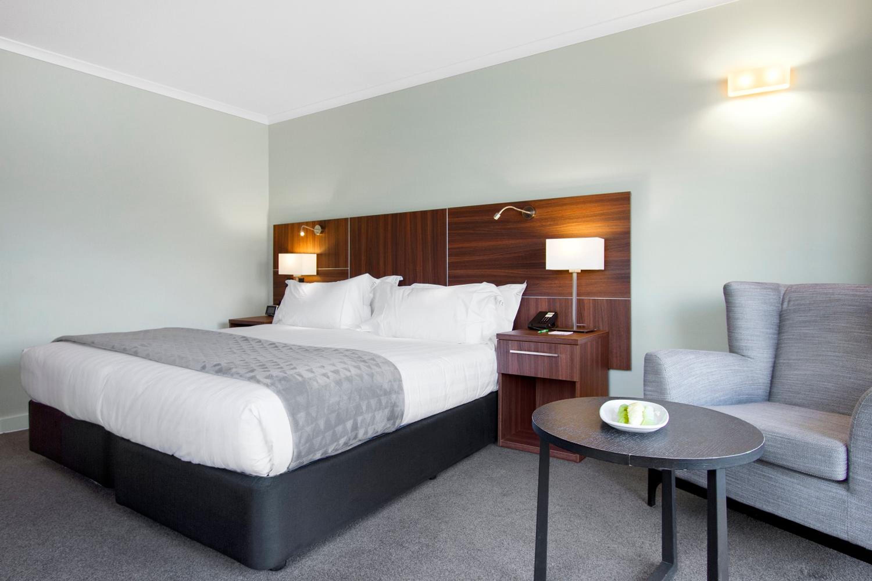 Standard Queen Room - Photo 2
