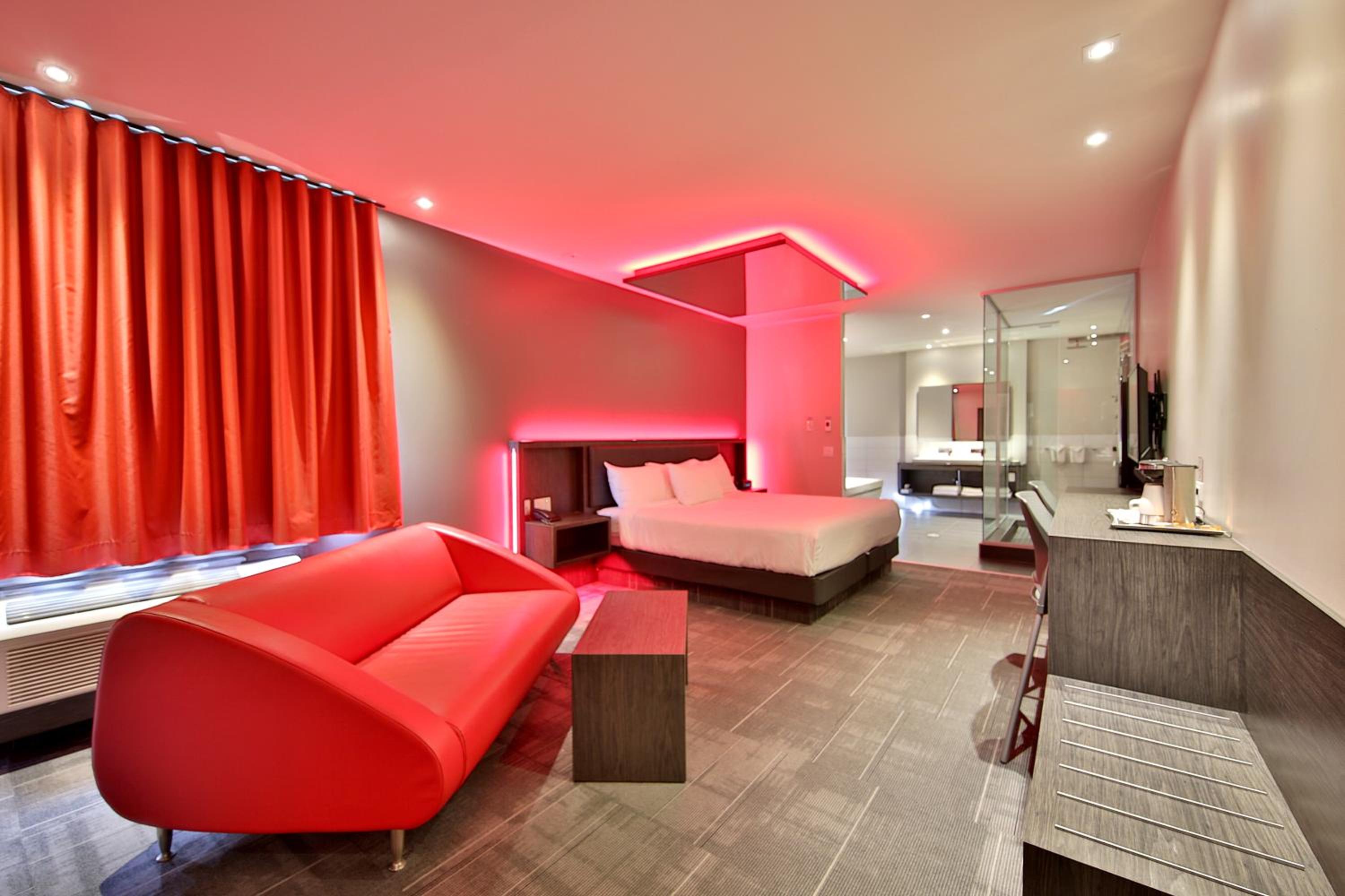 Executive Suite, 1 King Bed photo 1