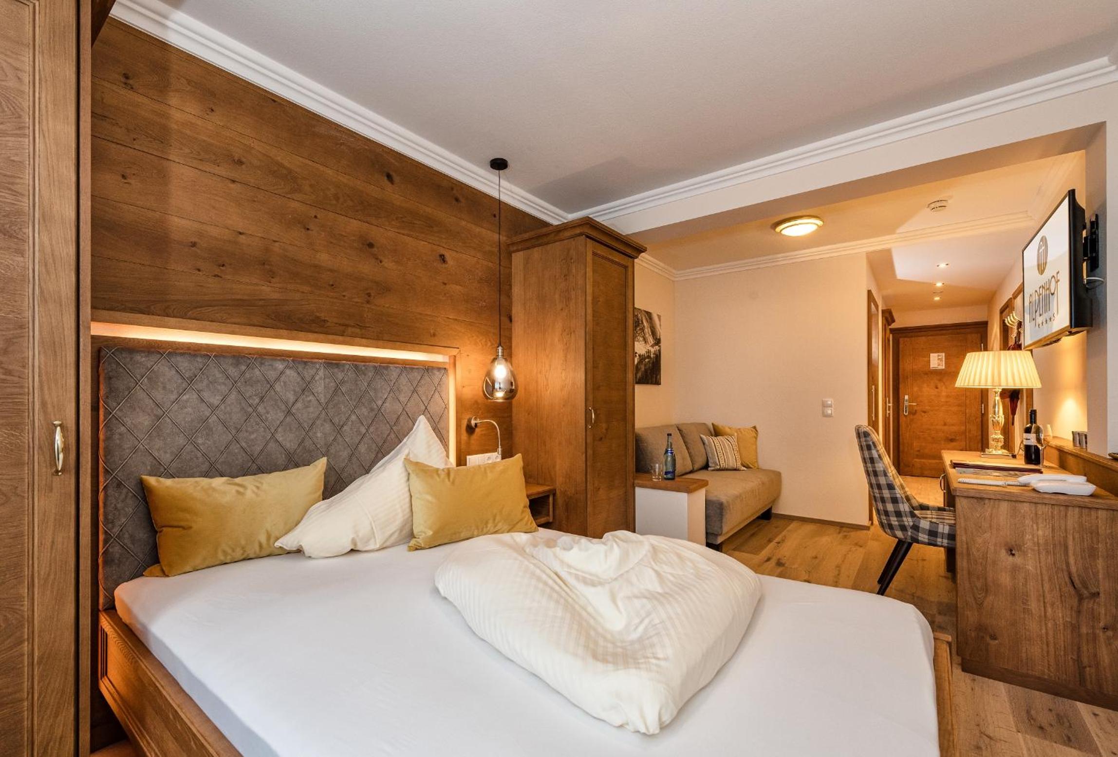Single Room with Balcony