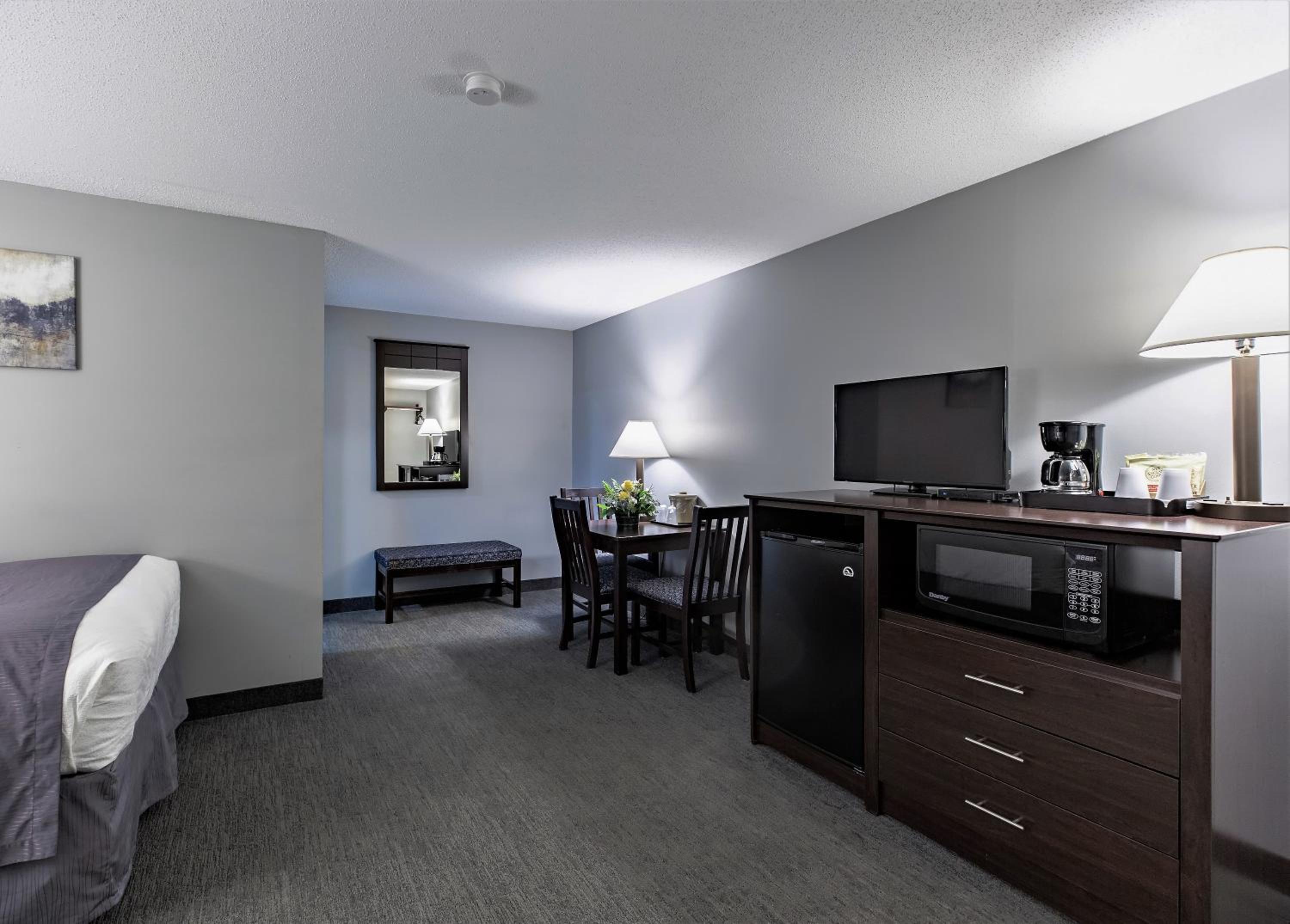 Executive King Room - Photo 4
