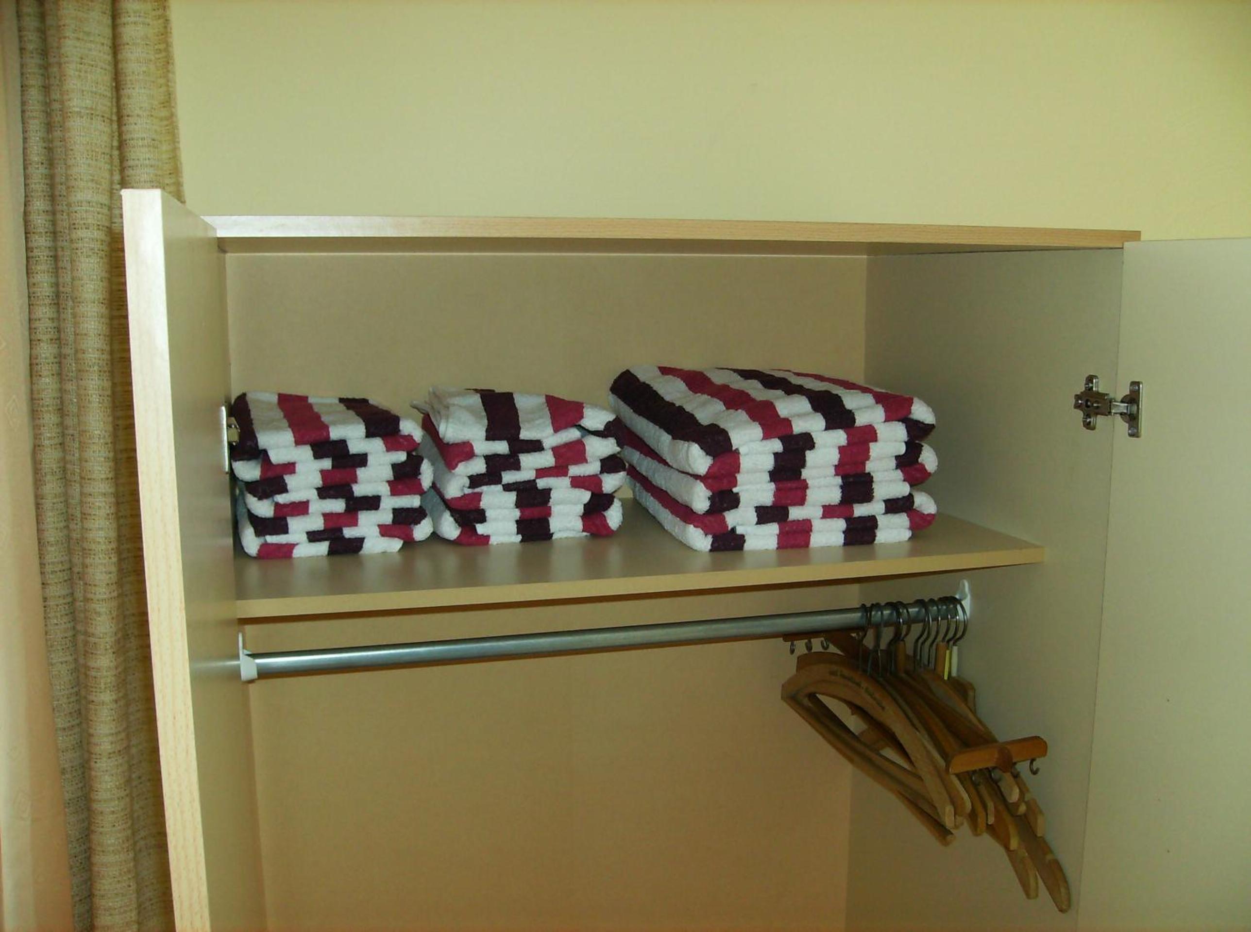 Apartment - Split Level photo 2