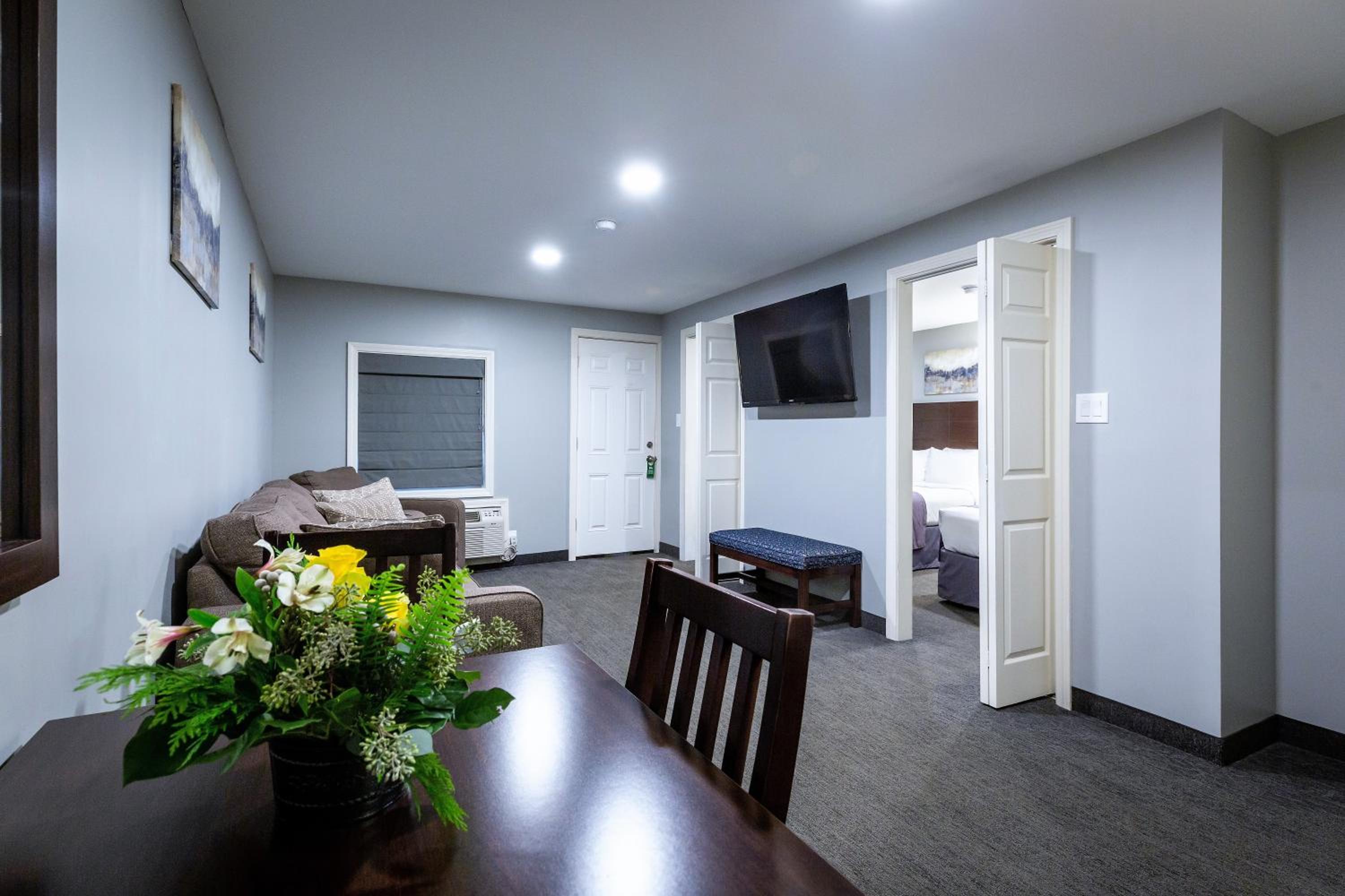 Premier Family Suite photo 1