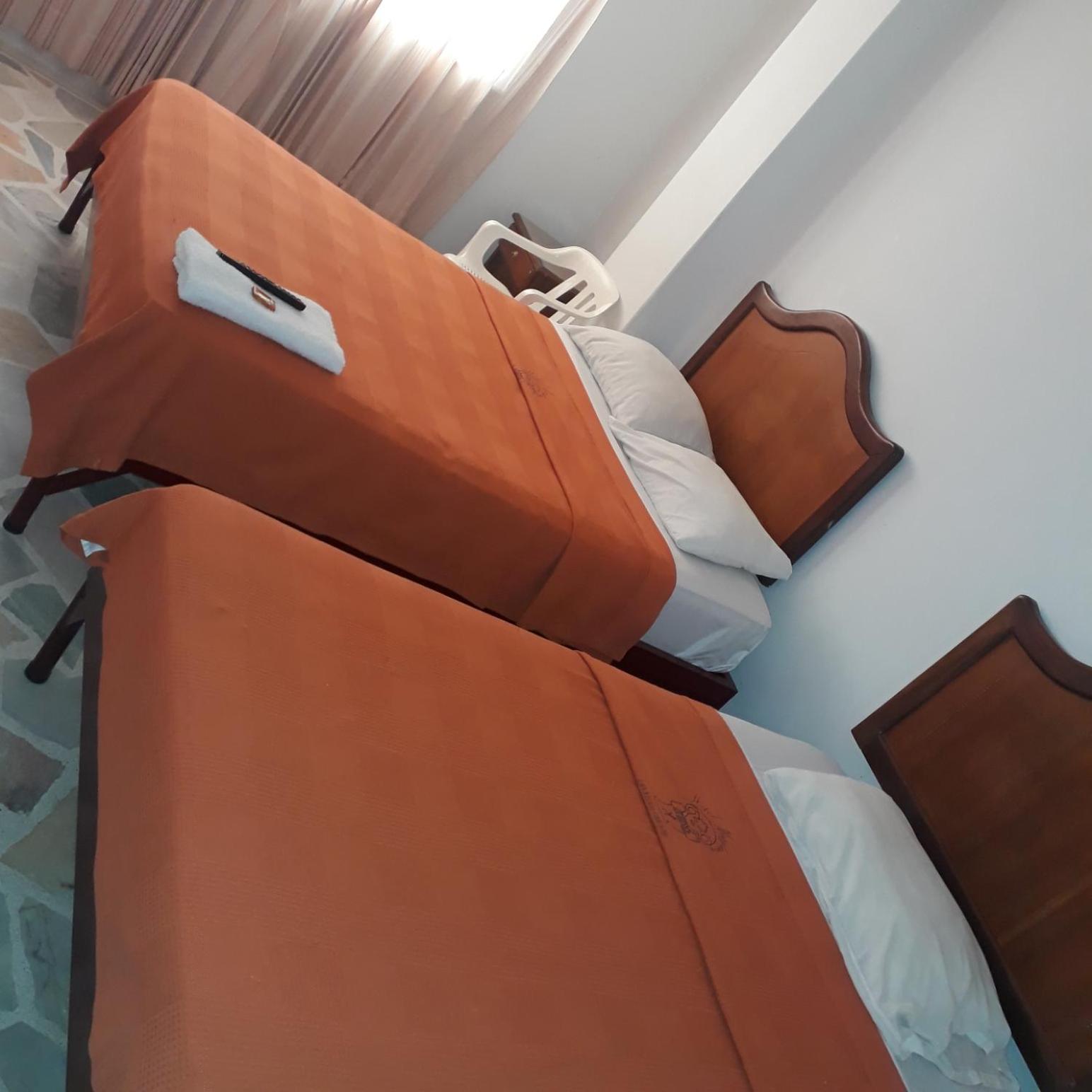 Double Room with Private Bathroom photo 1