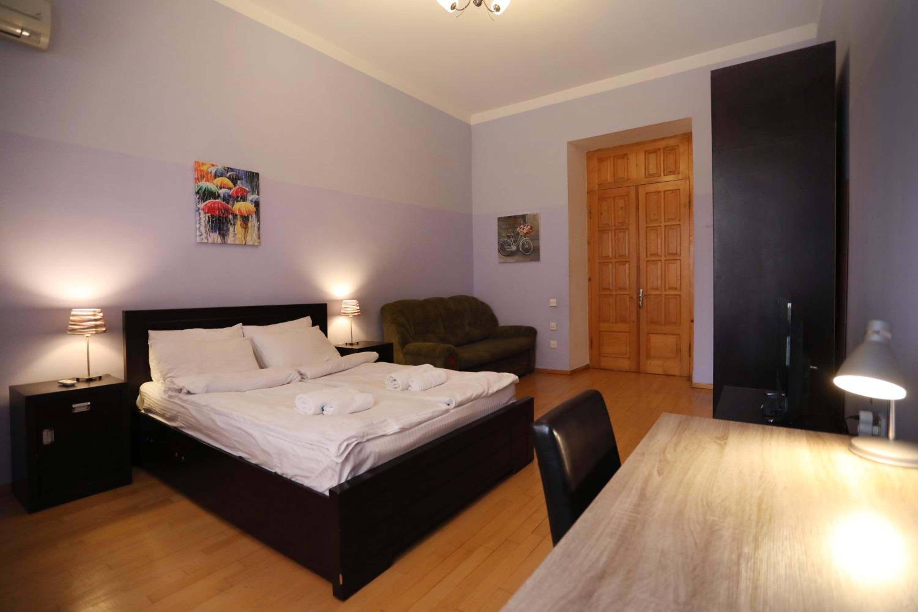 Three-Bedroom Apartment - Photo 14