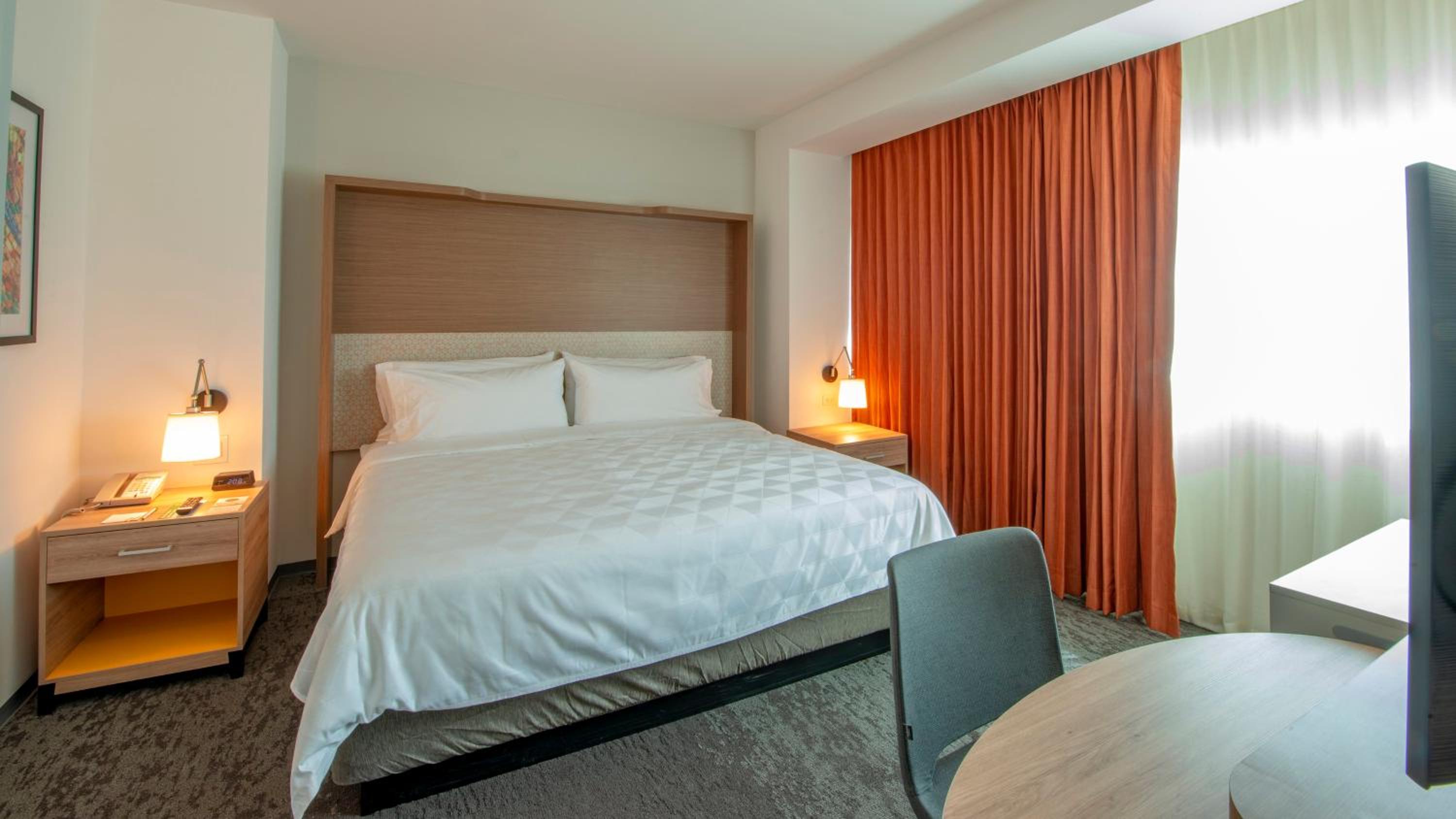 Executive Suite - Non-Smoking - Photo 2
