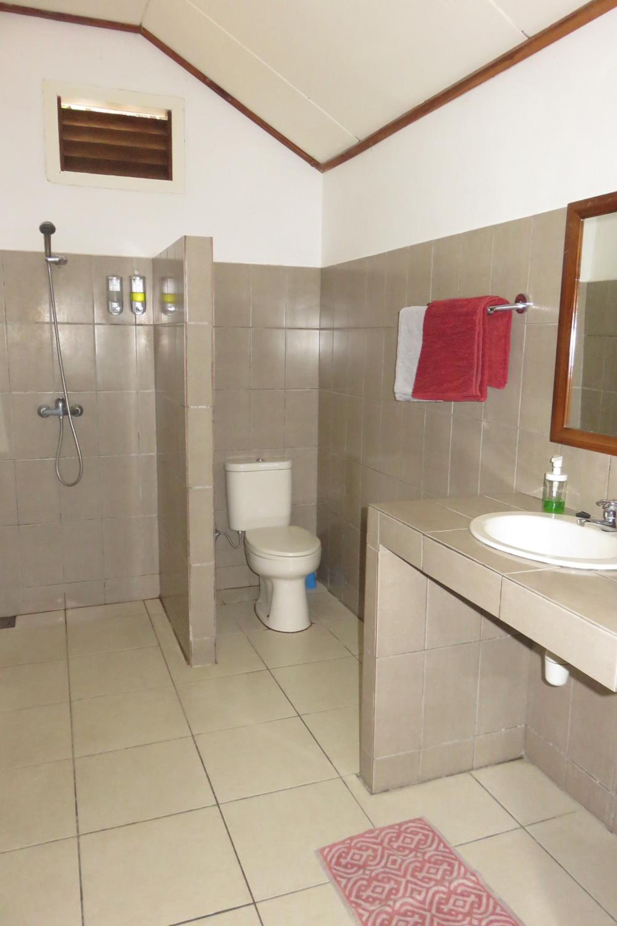Deluxe Double or Twin Room with Sea View photo 2