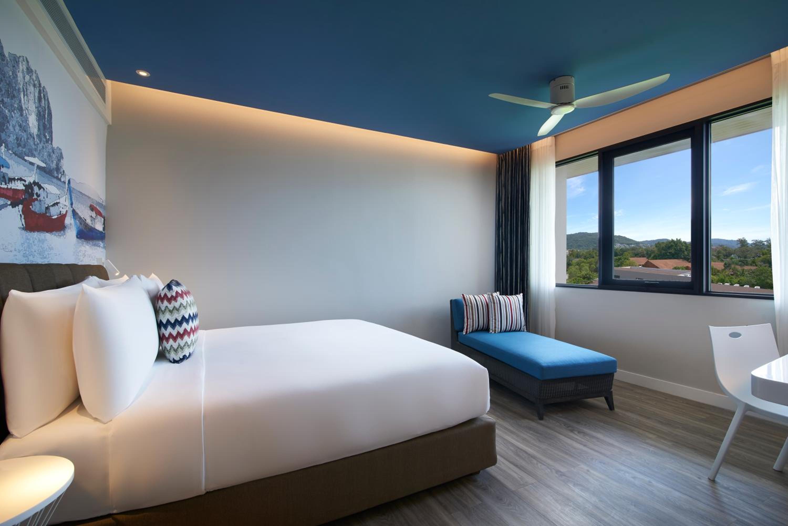 One Bedroom Suite  - Photo 3
