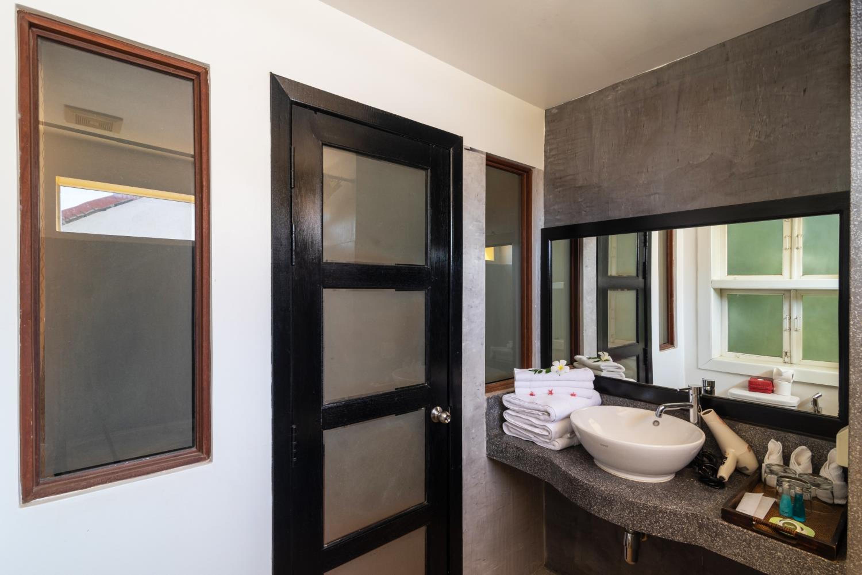 Deluxe Triple Room - Photo 6