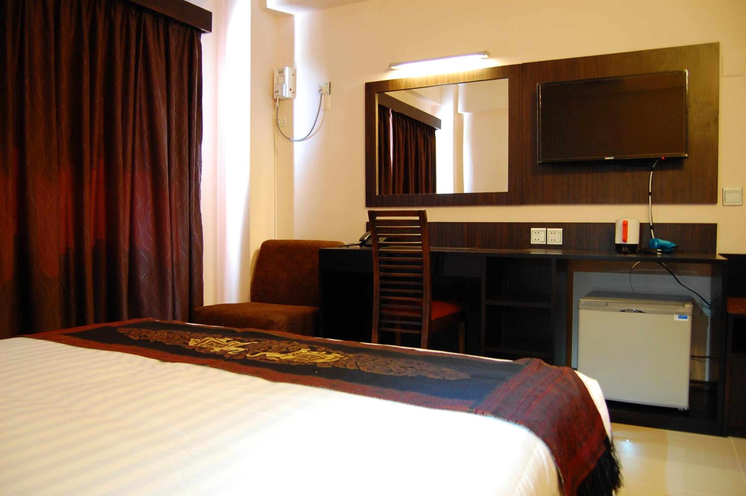 Deluxe Double Room photo 2