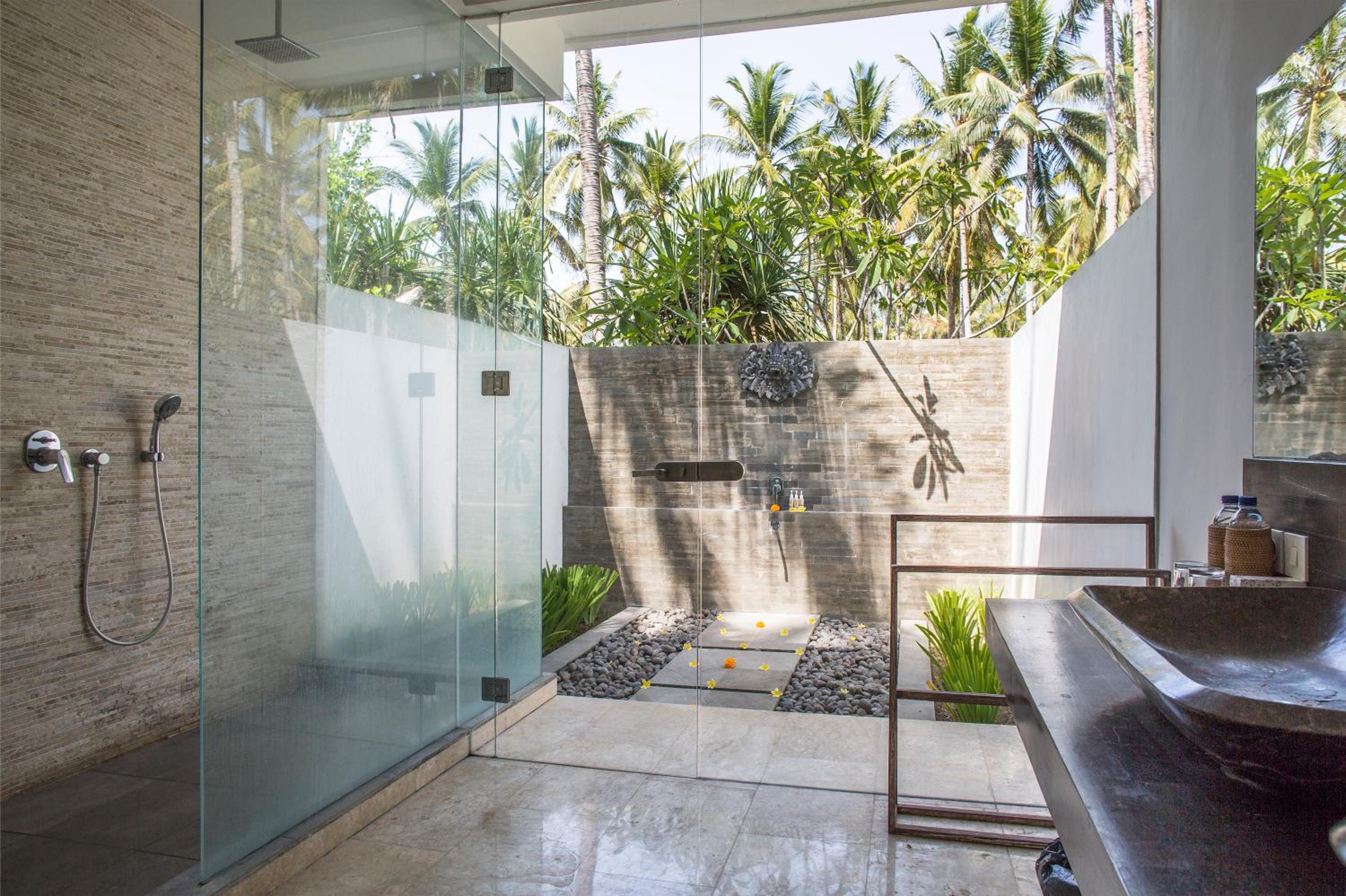 One-Bedroom Ocean Pool Villa - Photo 2