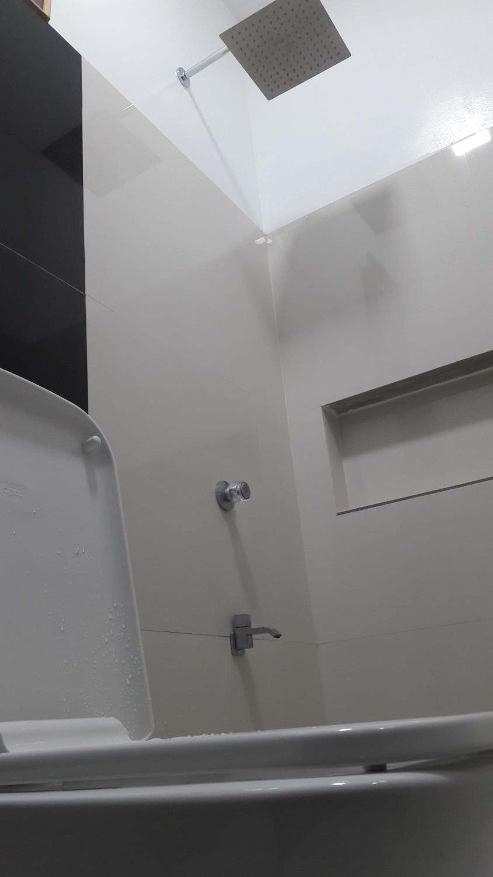 Double Room with Private Bathroom - Photo 7