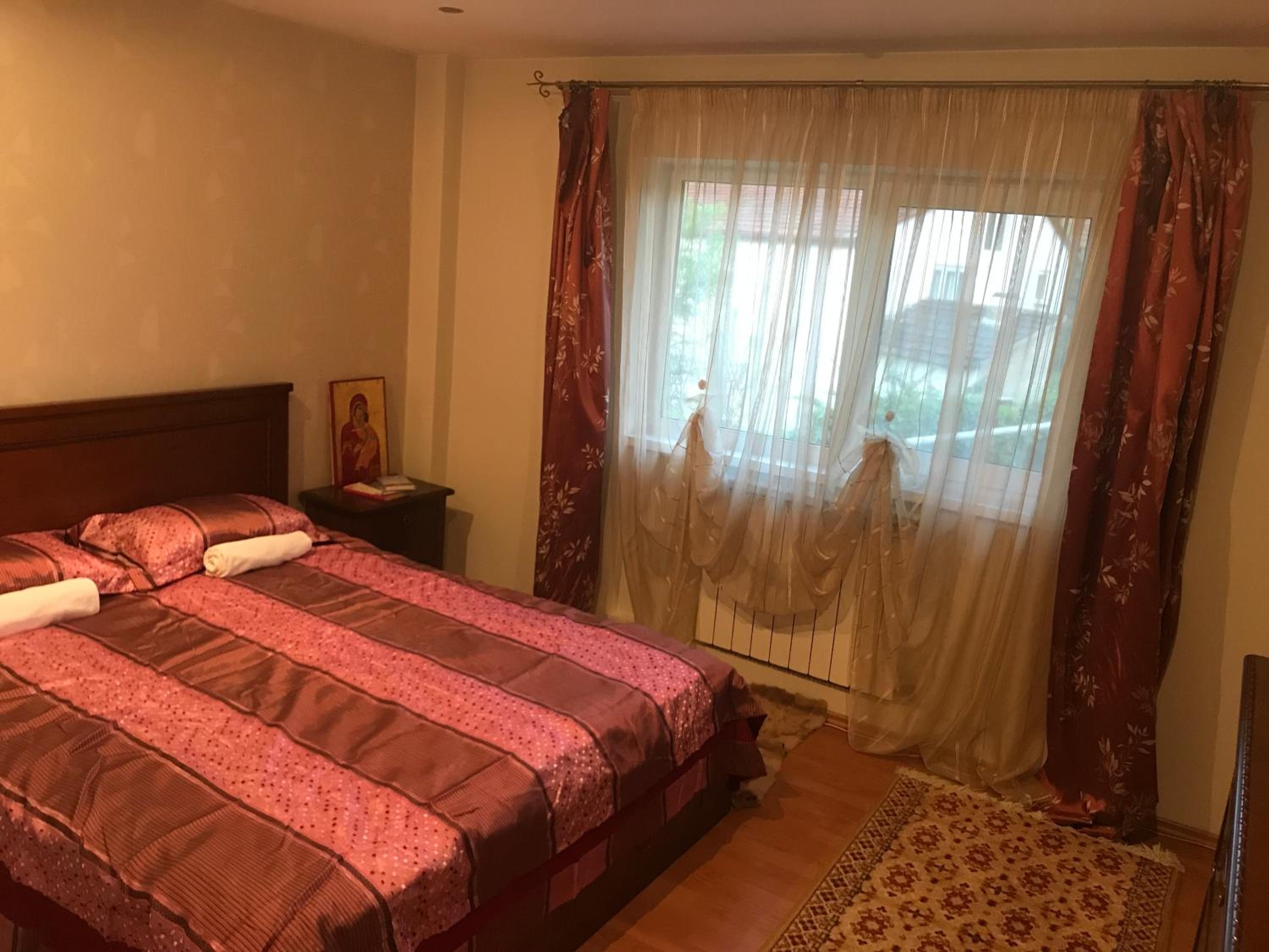 Two-Bedroom Apartment - Photo 12
