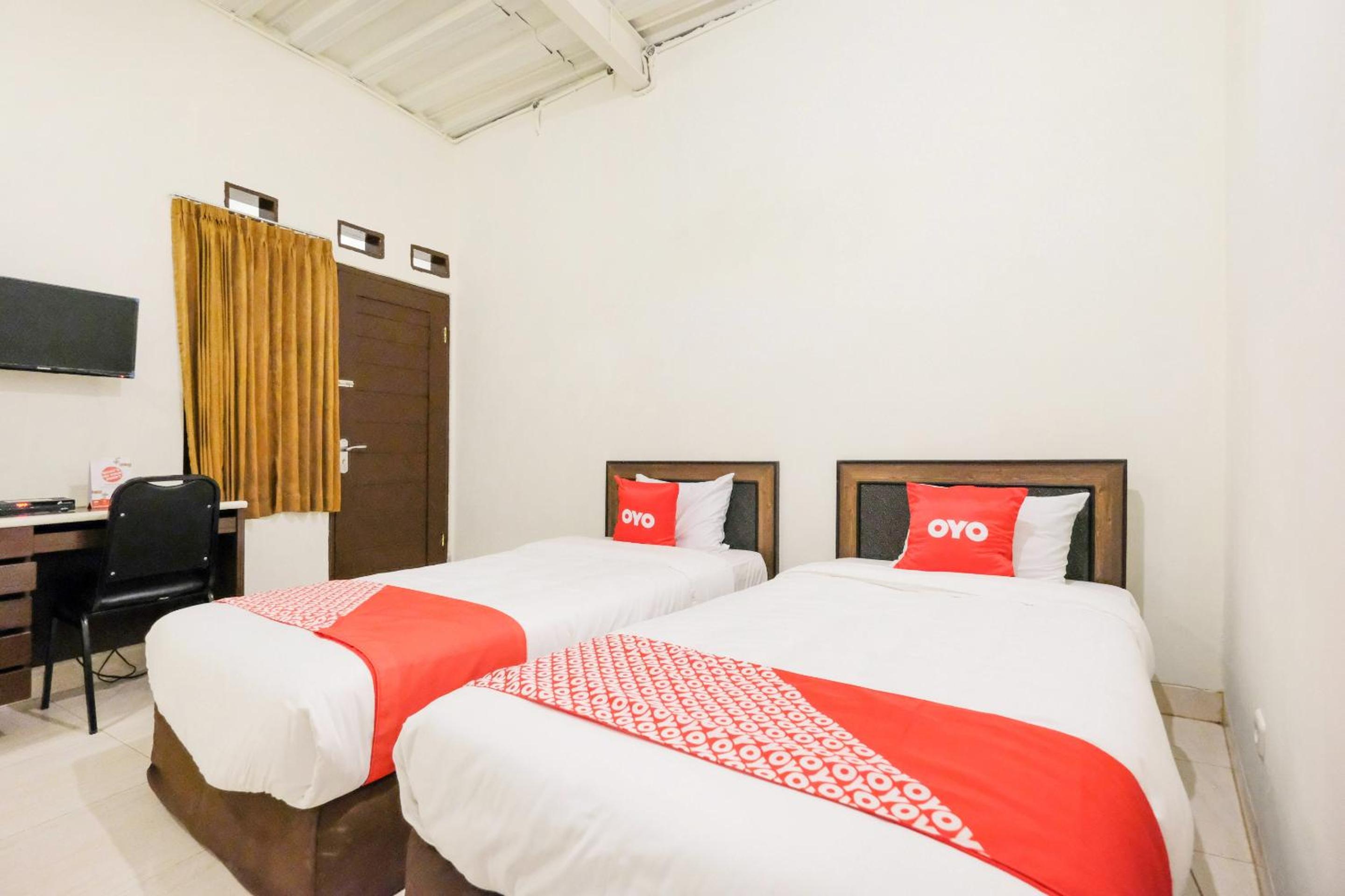 Standard Twin Room photo 1