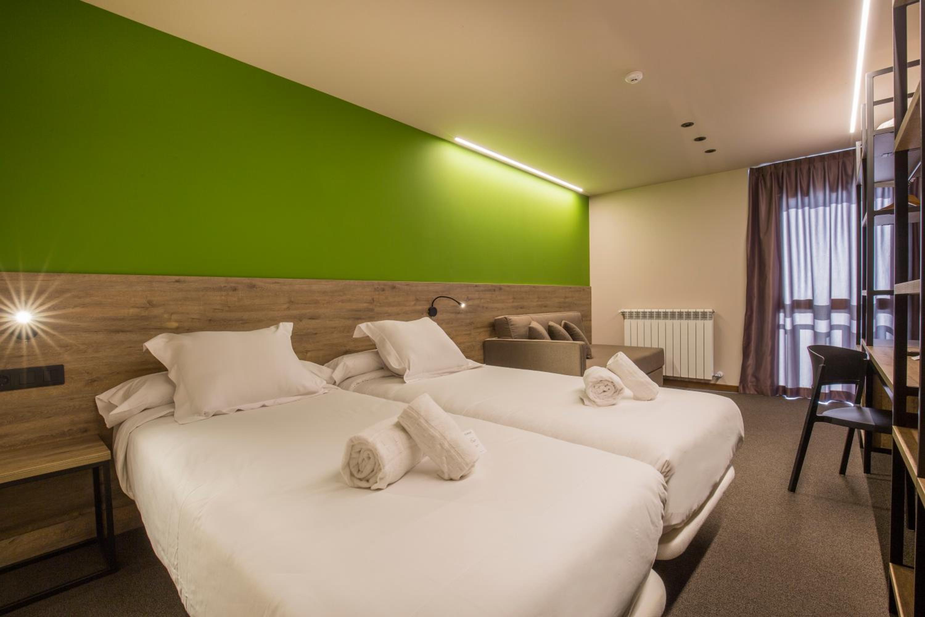 King Room with Mountain View