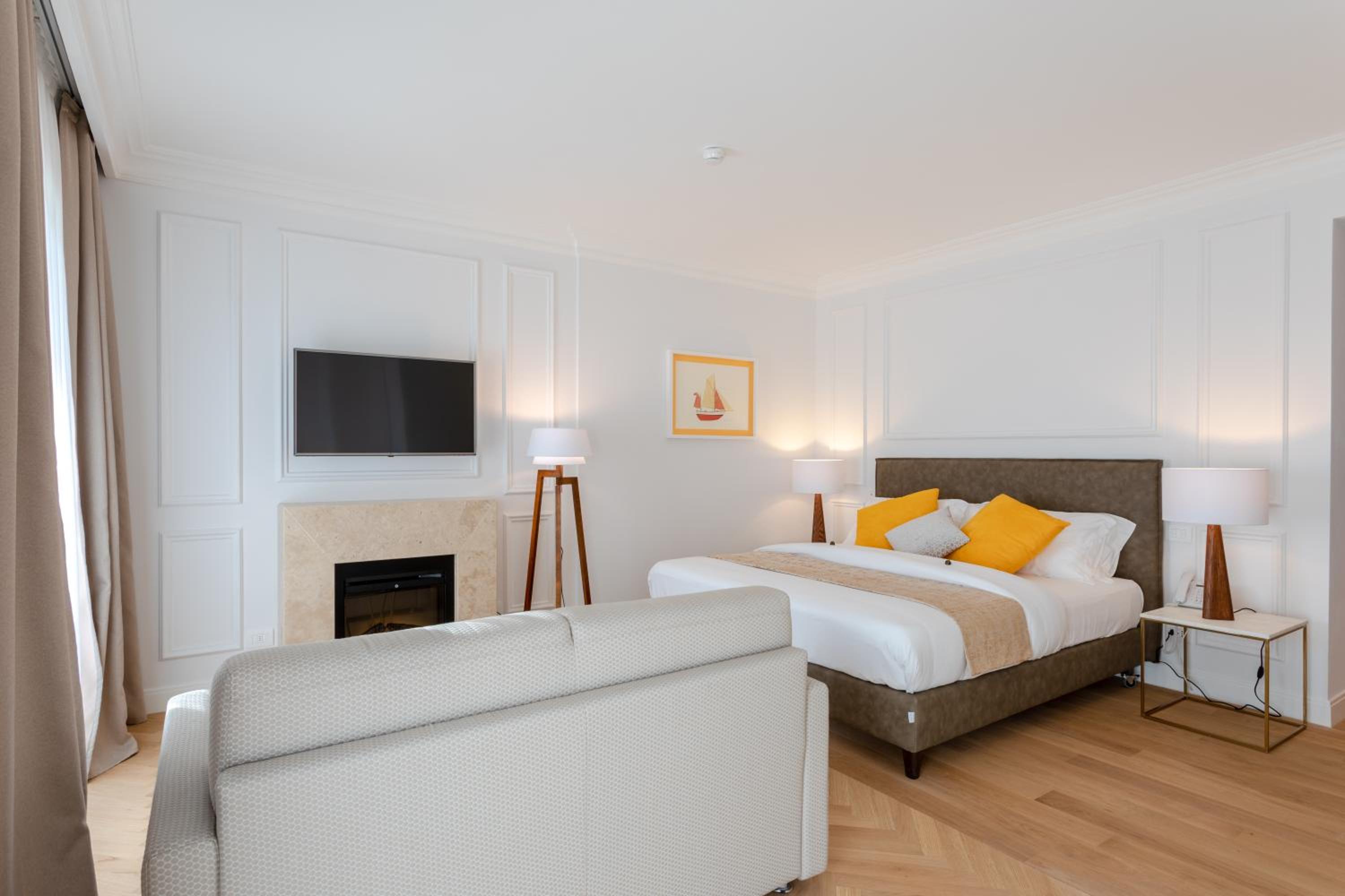 Suite with Spa Access