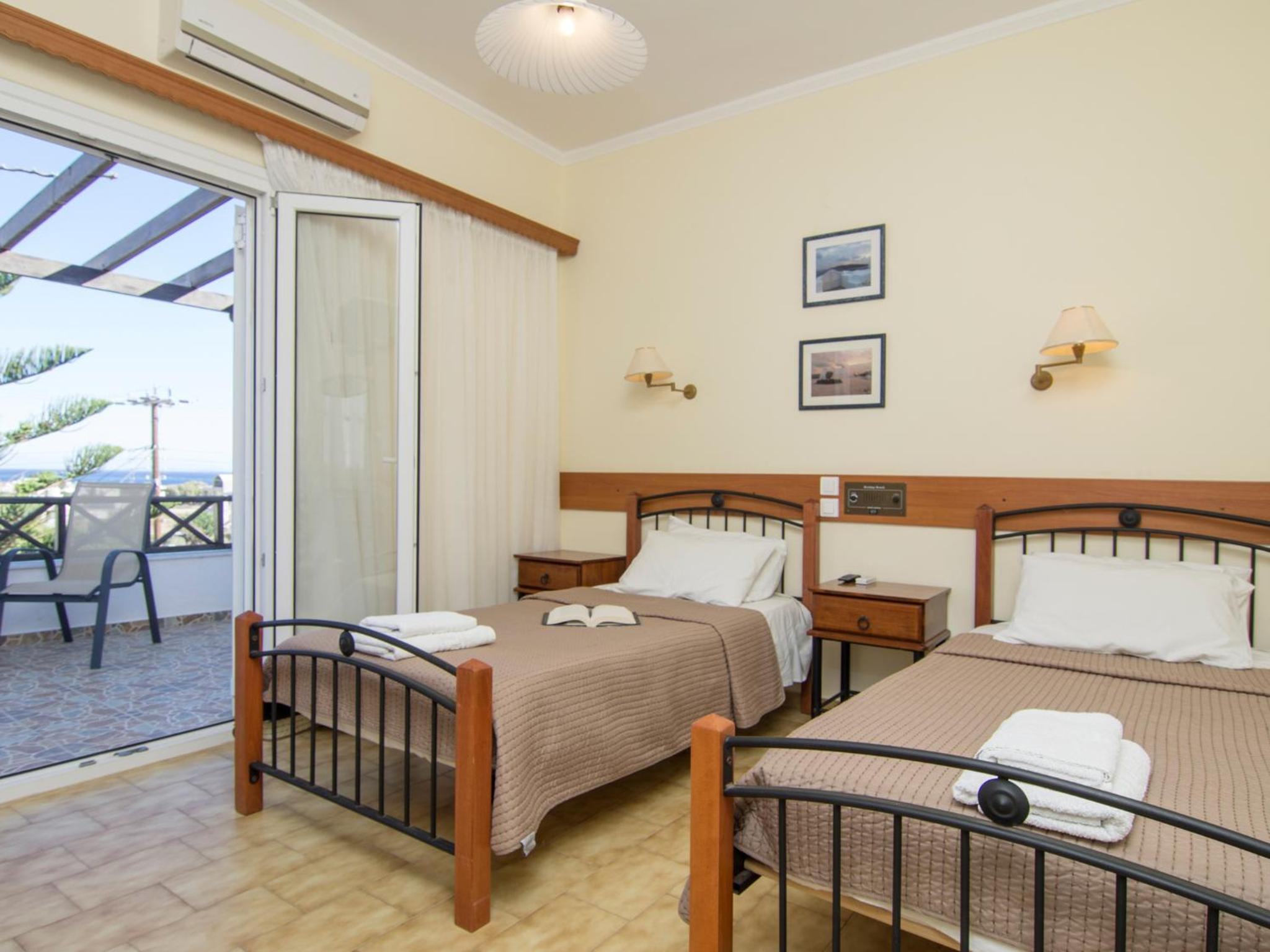 Standard Twin Room - Photo 48