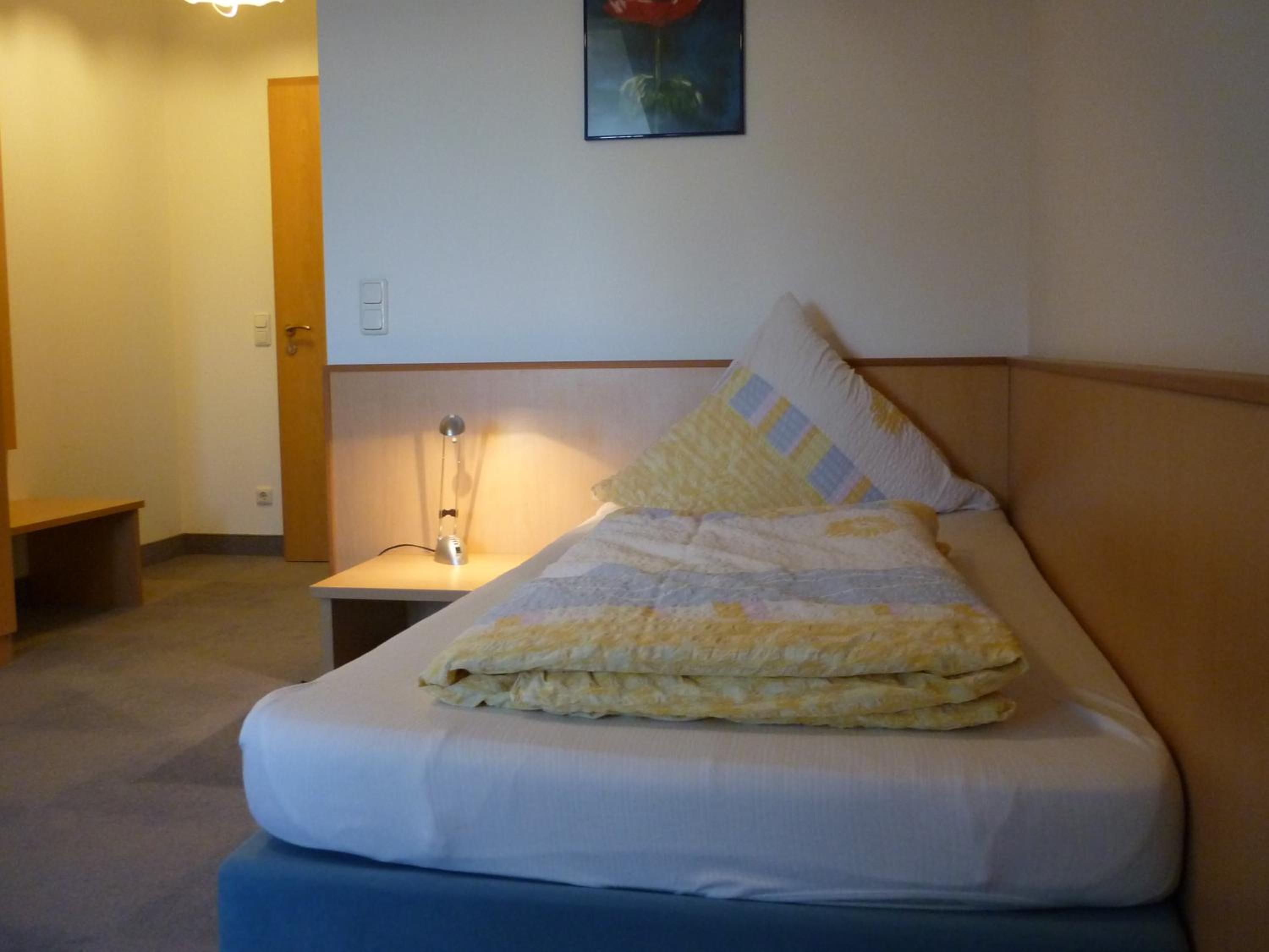 Single Room photo 2