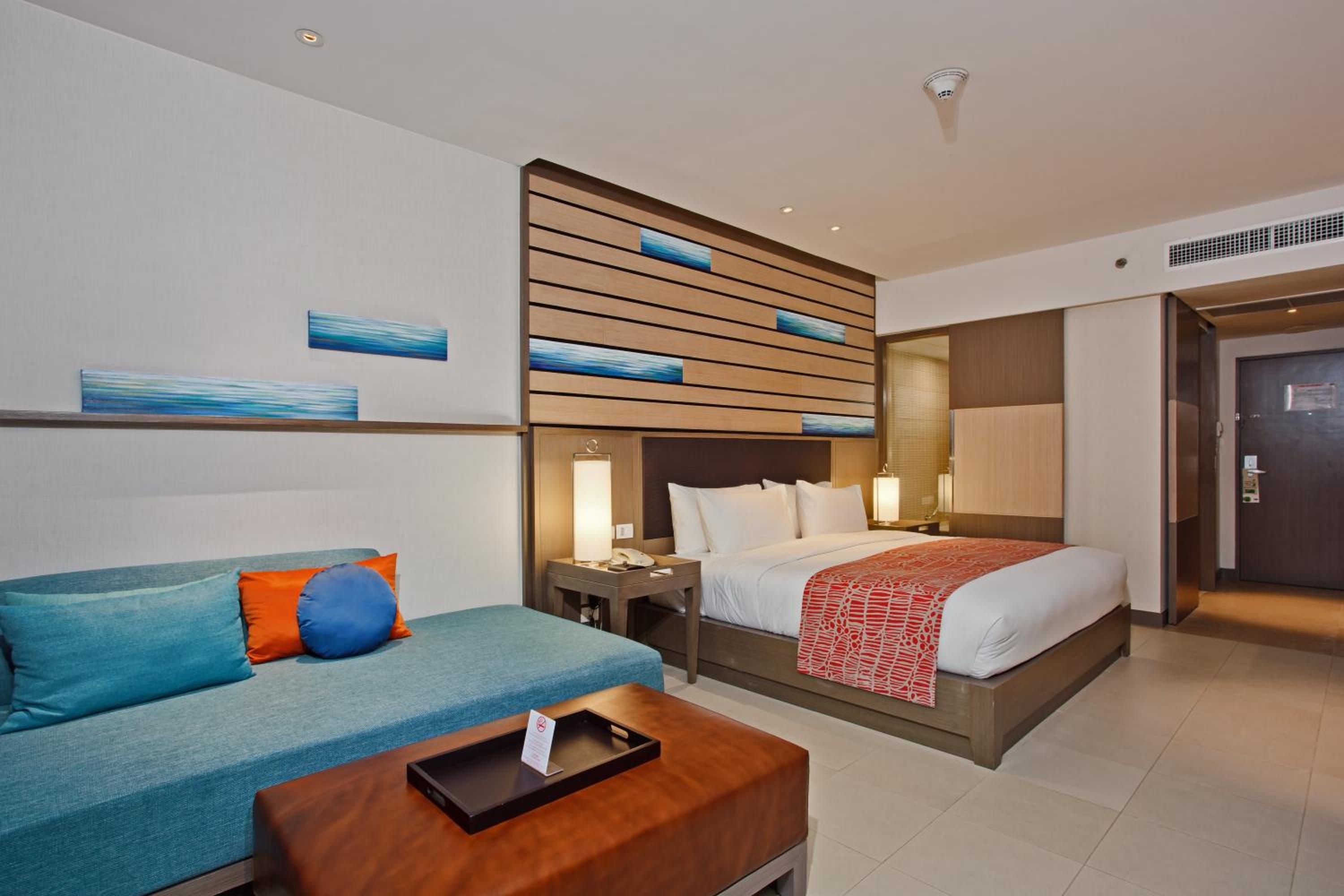 Standard King Room - Photo 2