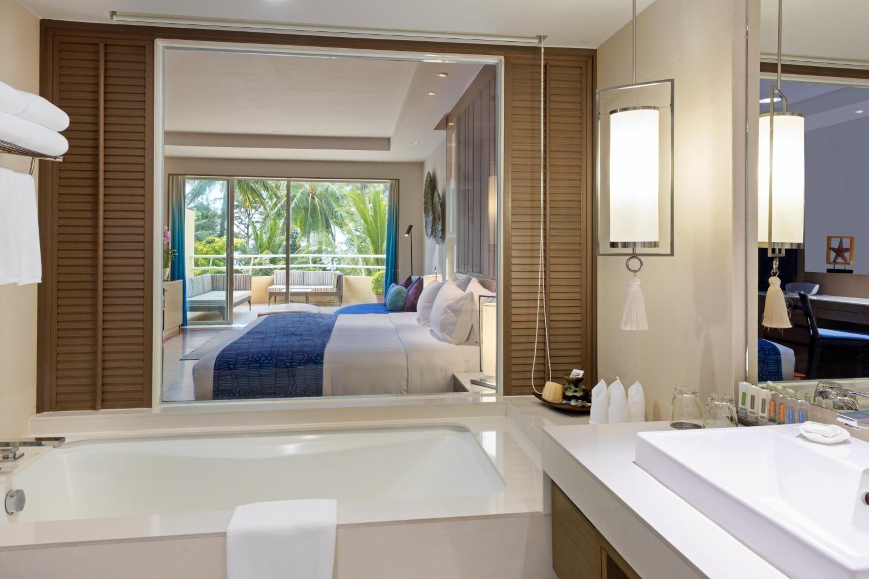 1 King Suite Pool View Furnished Balcony - Photo 3