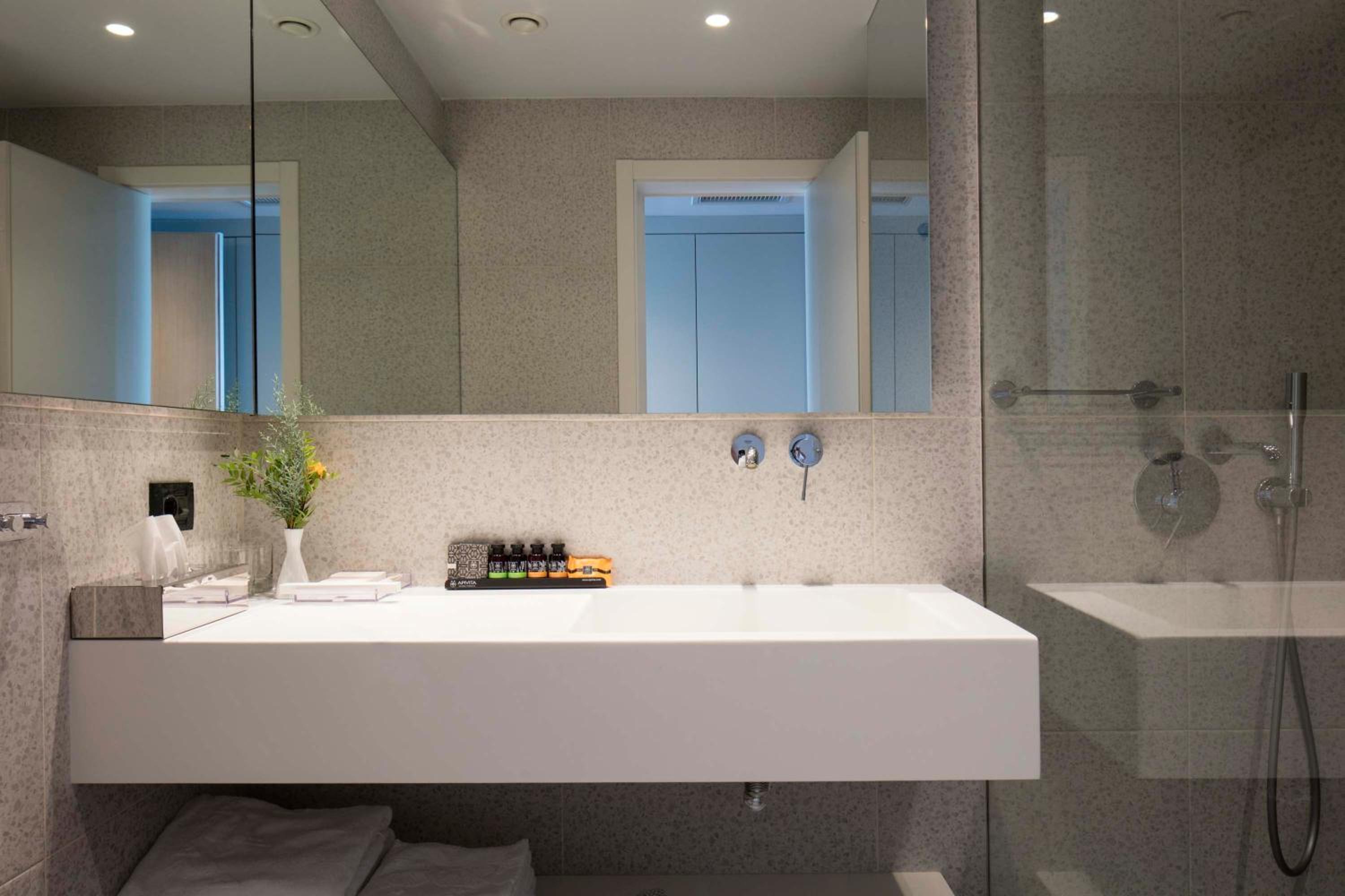 Executive Plus with Panoramic Sea View - Photo 2