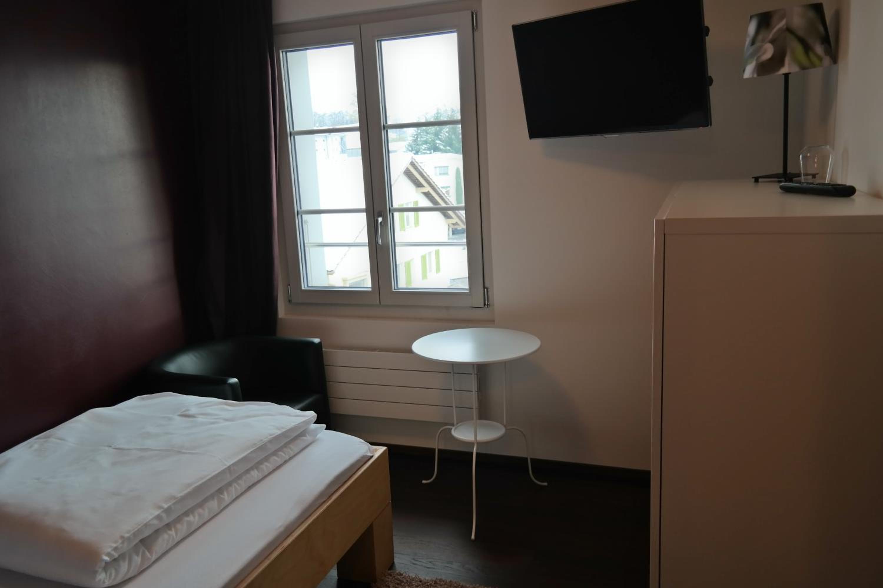 Standard Double Room with Balcony - Photo 1