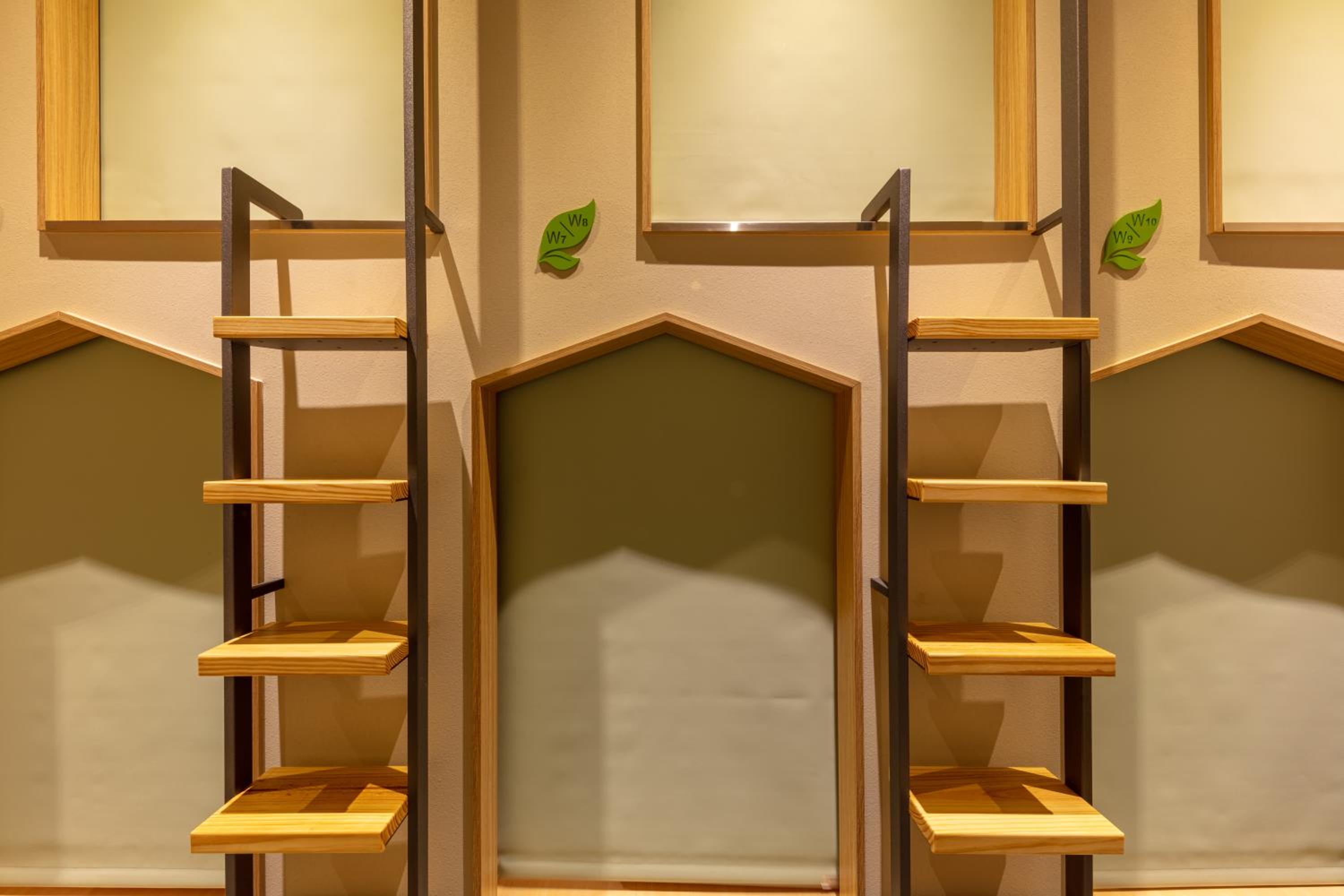 Single Bed in Female Dormitory Room photo 3