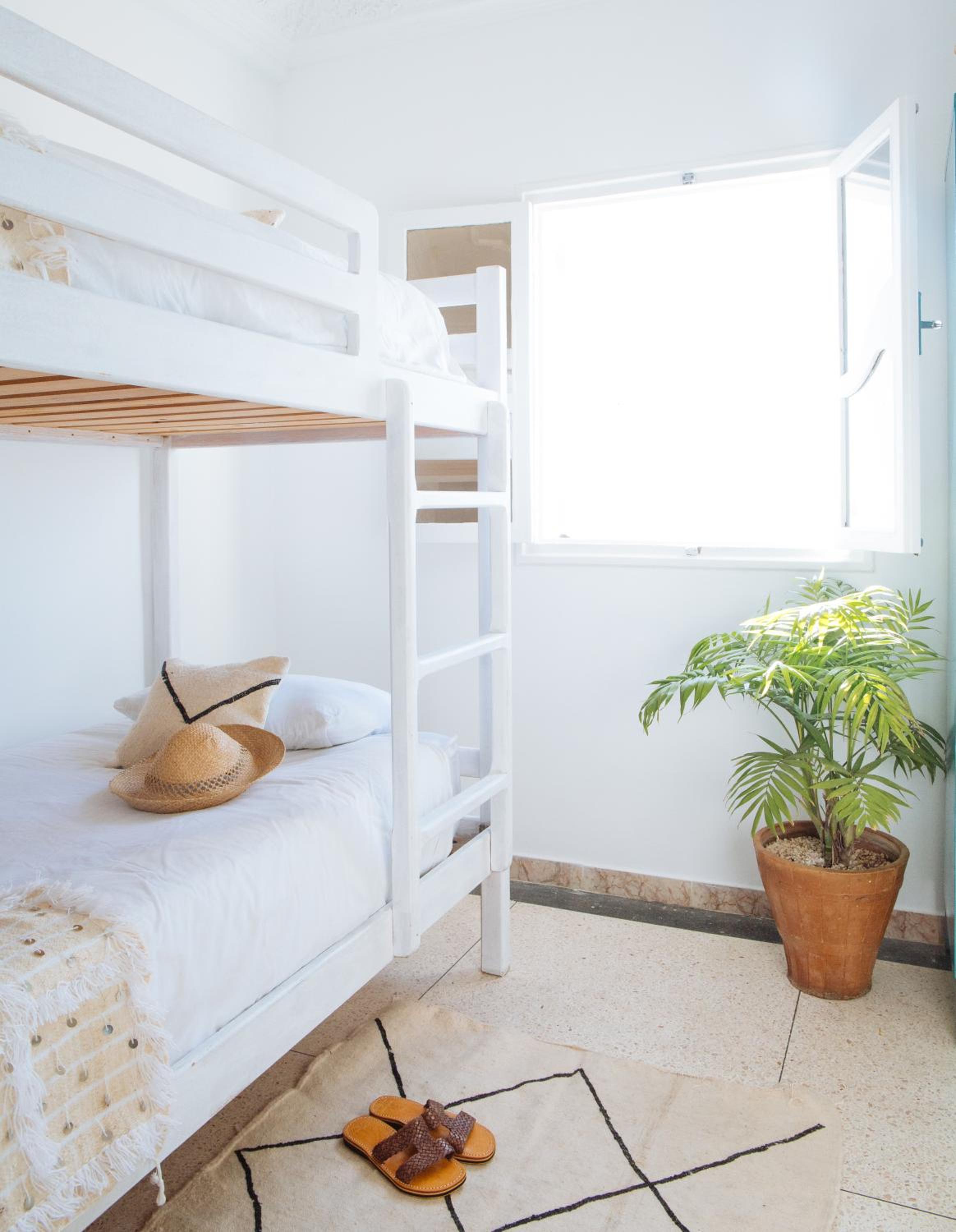 Bunk Bed in Mixed Dormitory Room photo 1