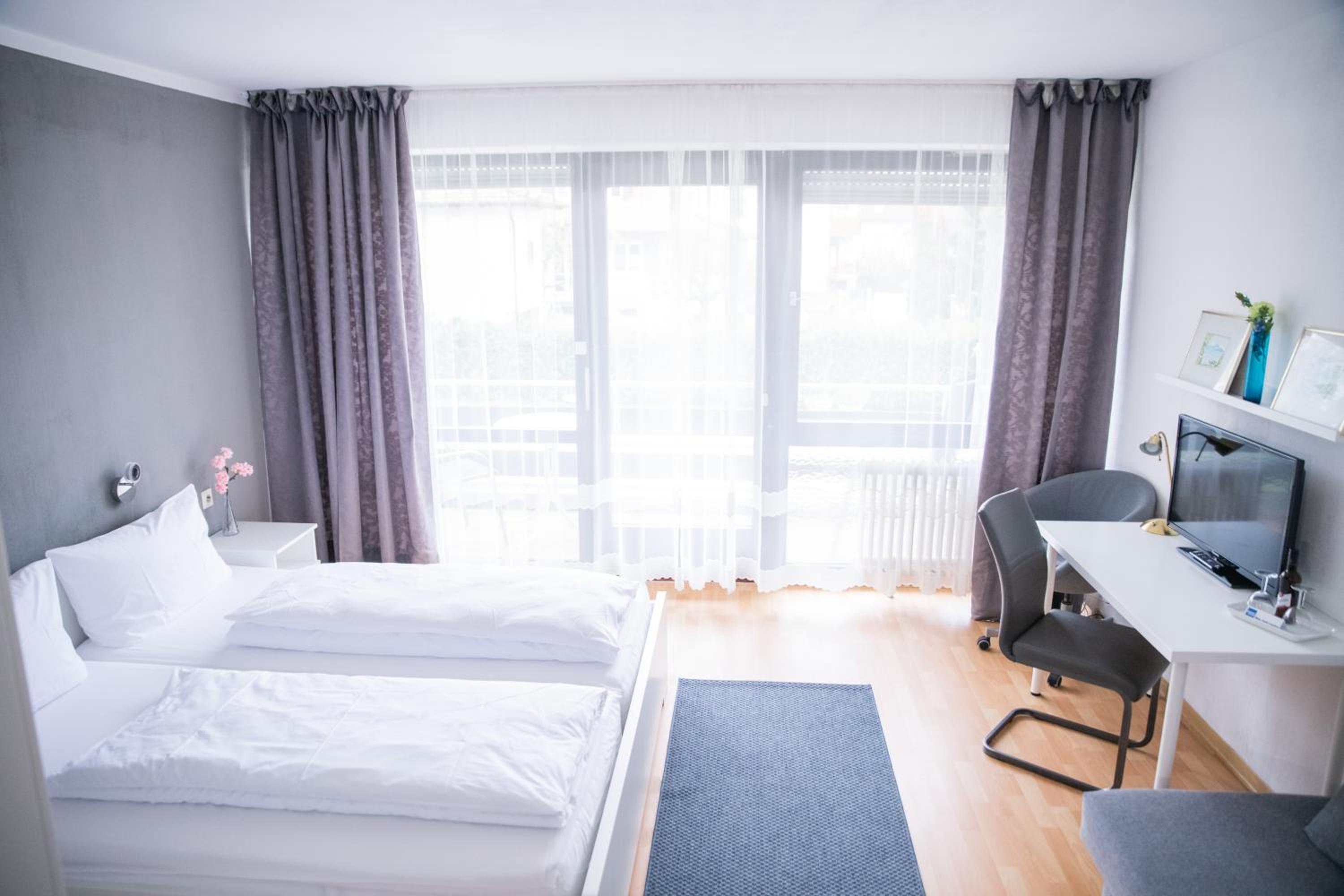 Double Room - Photo 1