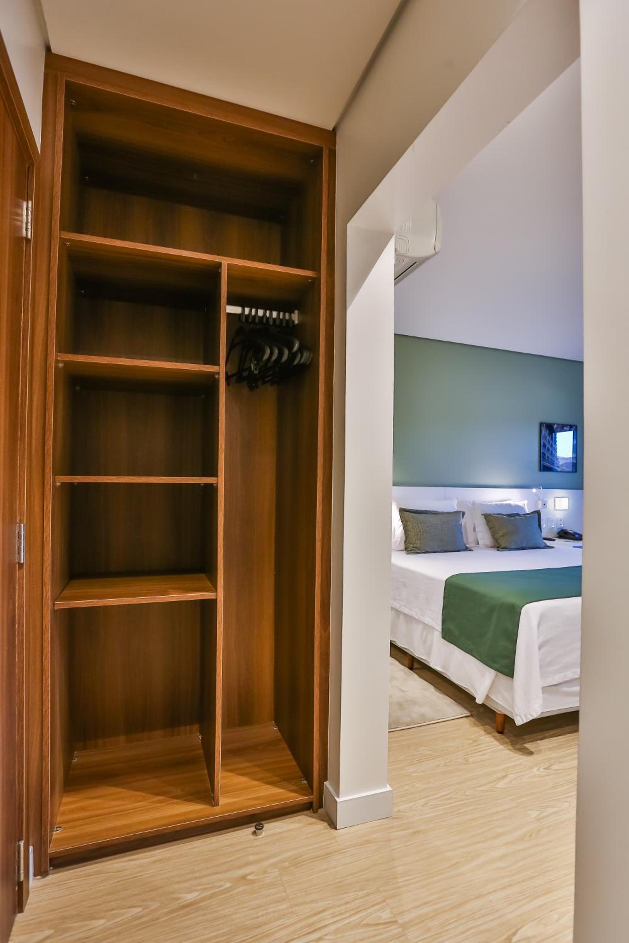 Superior King Room photo 3