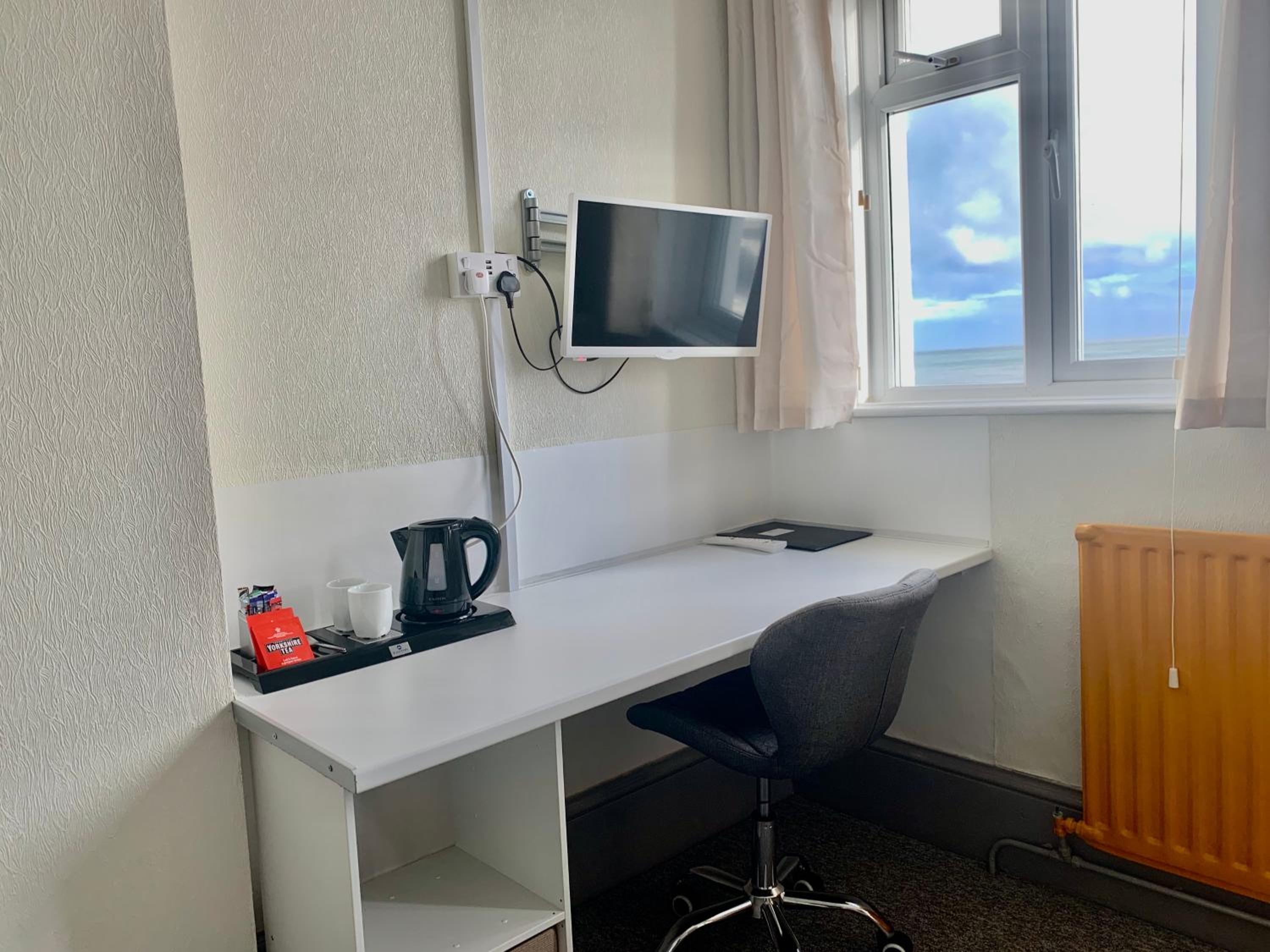 Double Room with Sea View photo 2