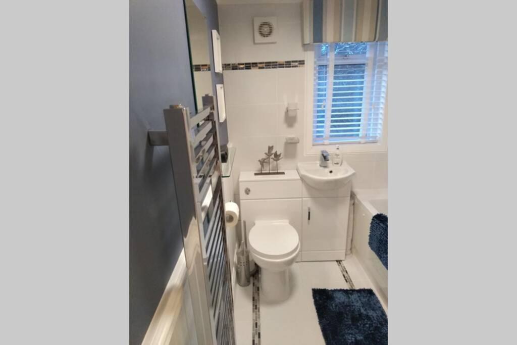 Three-Bedroom House photo 2