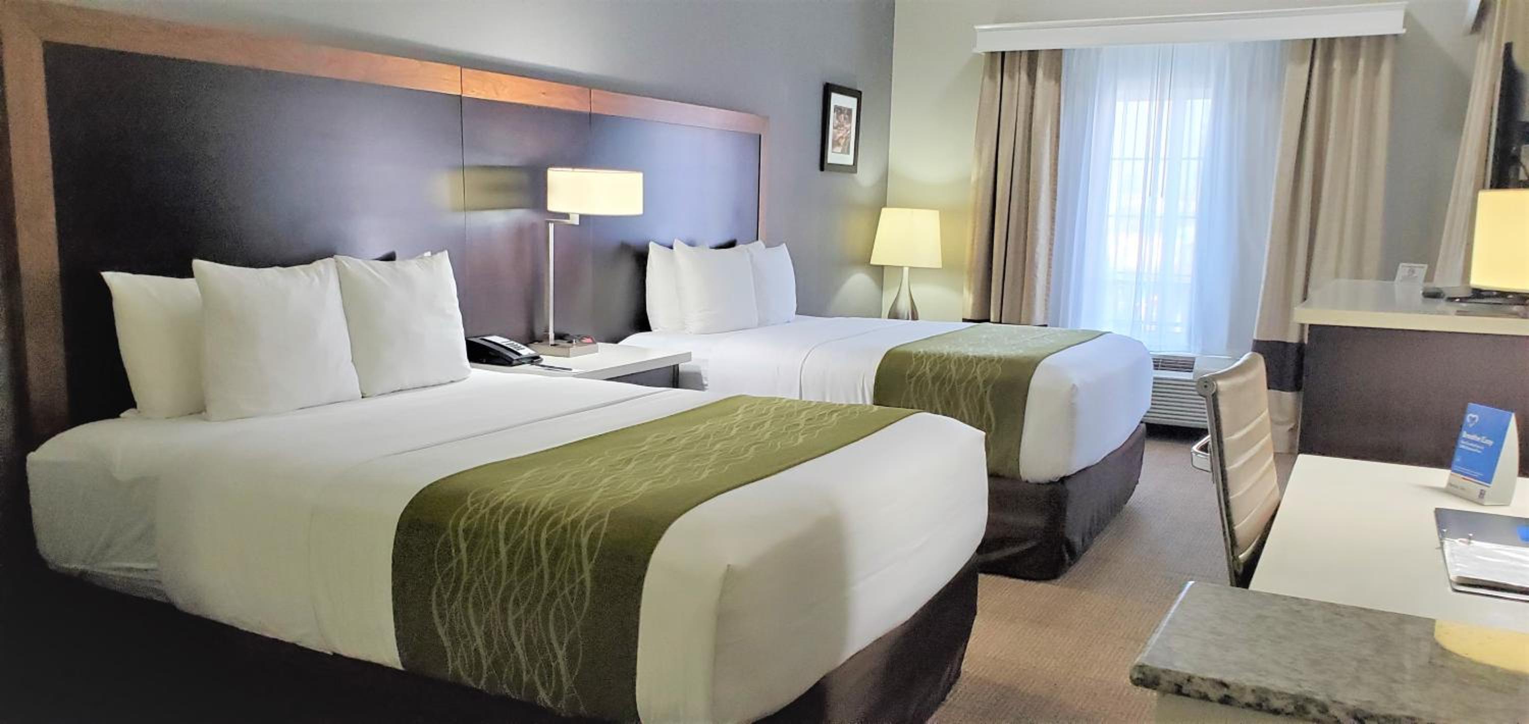 Quadruple Room - Non-Smoking