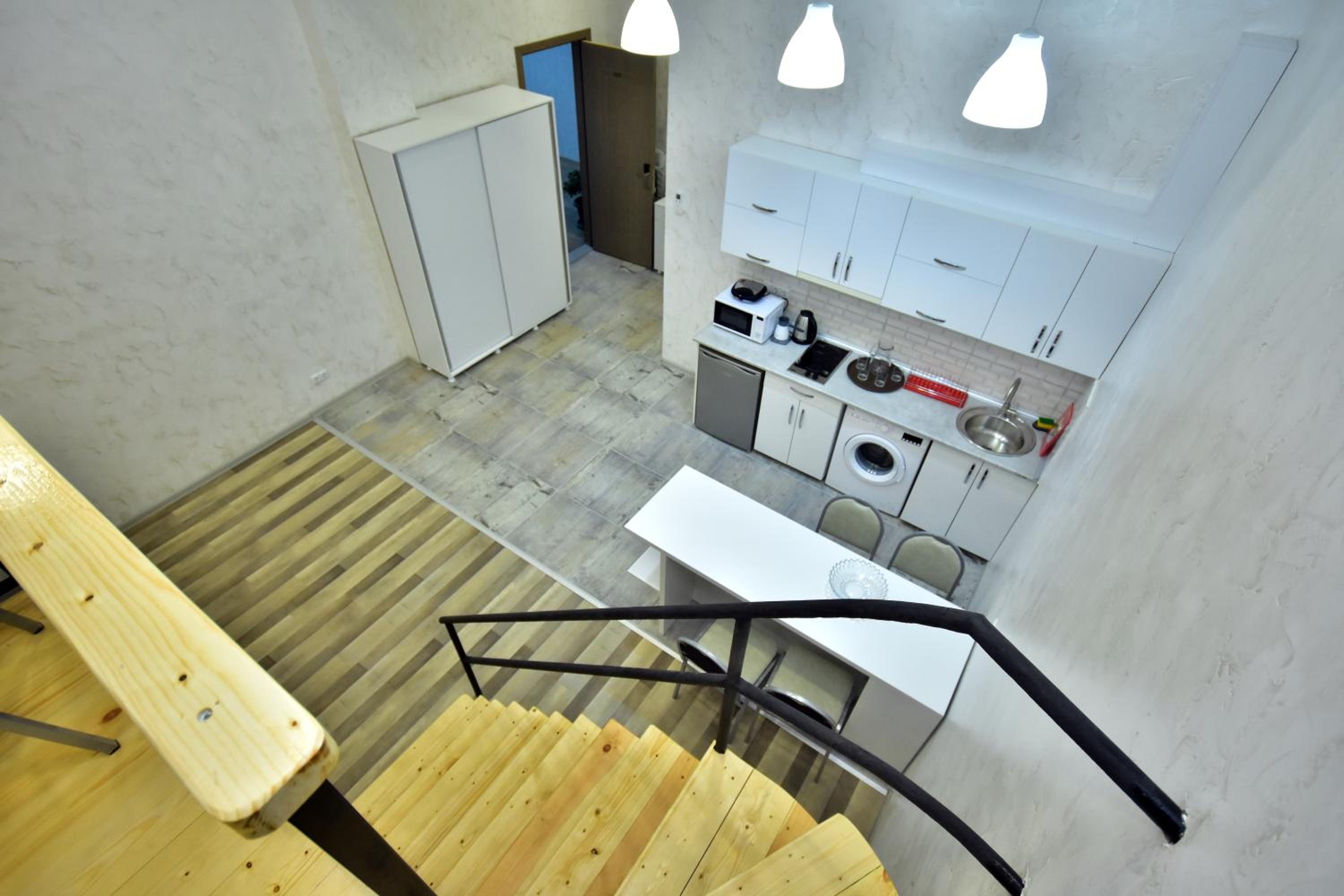 Apartment - Split Level photo 3