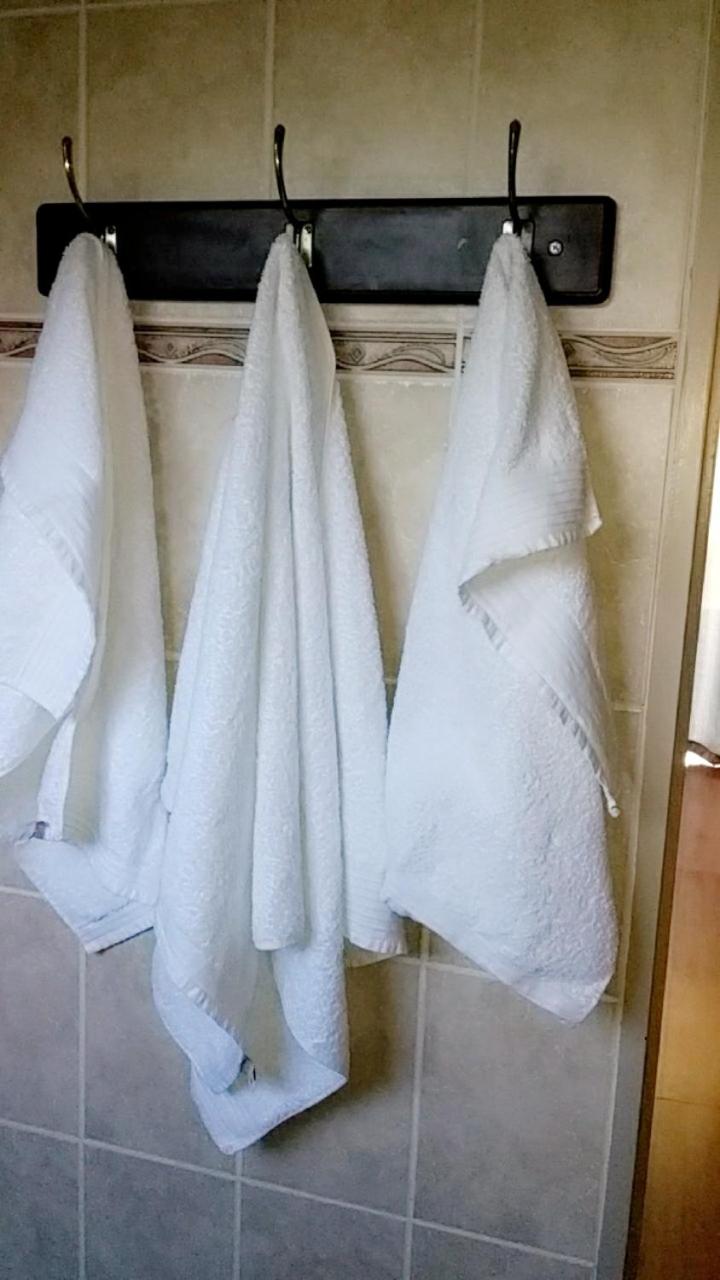 Deluxe Double Room with Shower - Photo 10