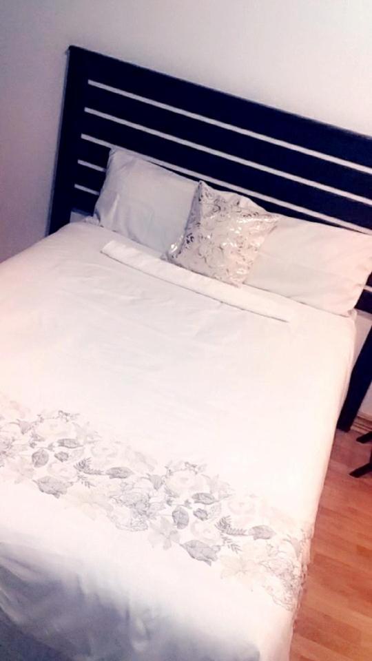 Deluxe Double Room - Photo 9