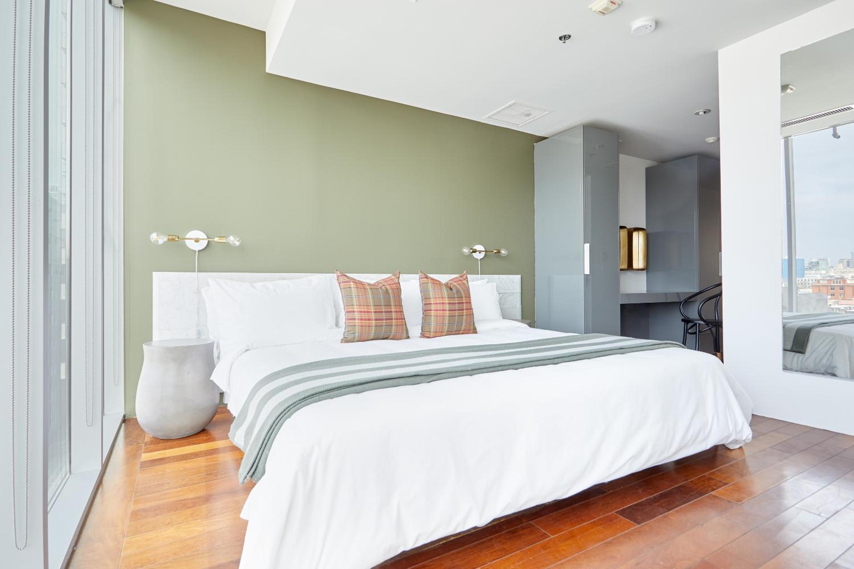 Standard Loft Suite, 1 King Bed