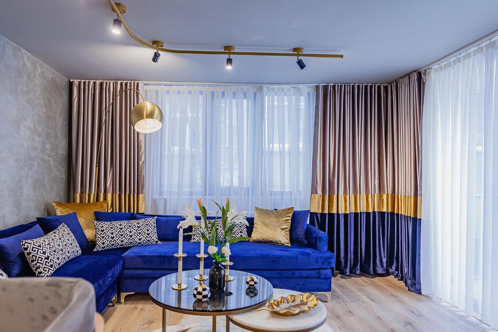 King Suite with Balcony photo 1