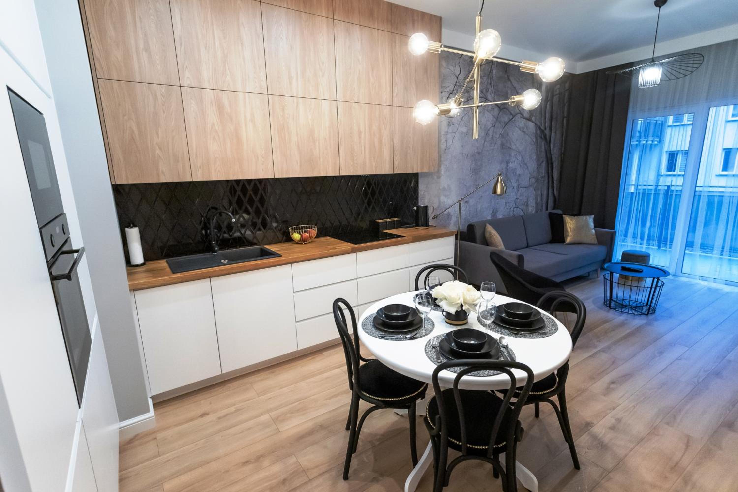 One-Bedroom Apartment - Photo 22