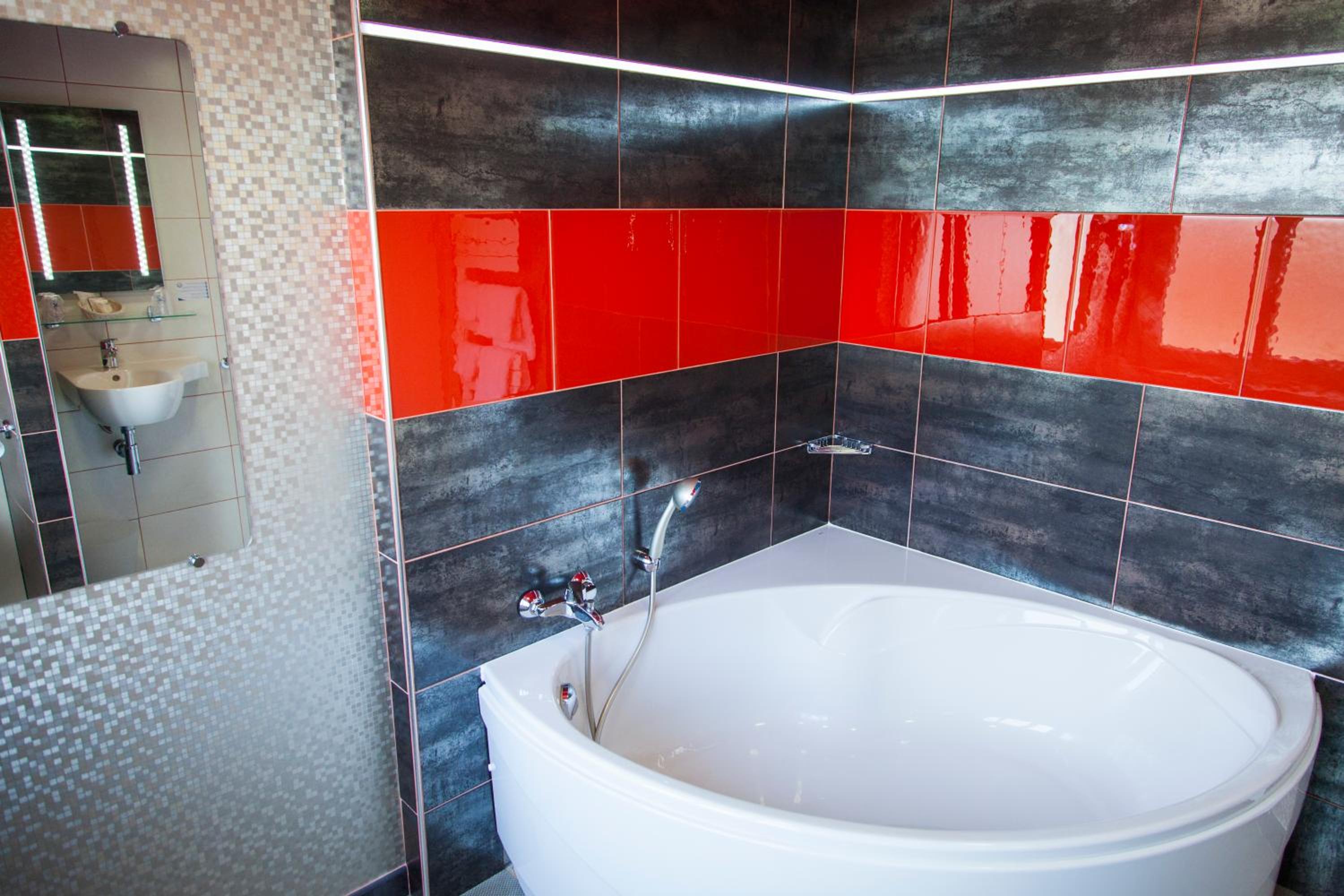 Double Room - Photo 9