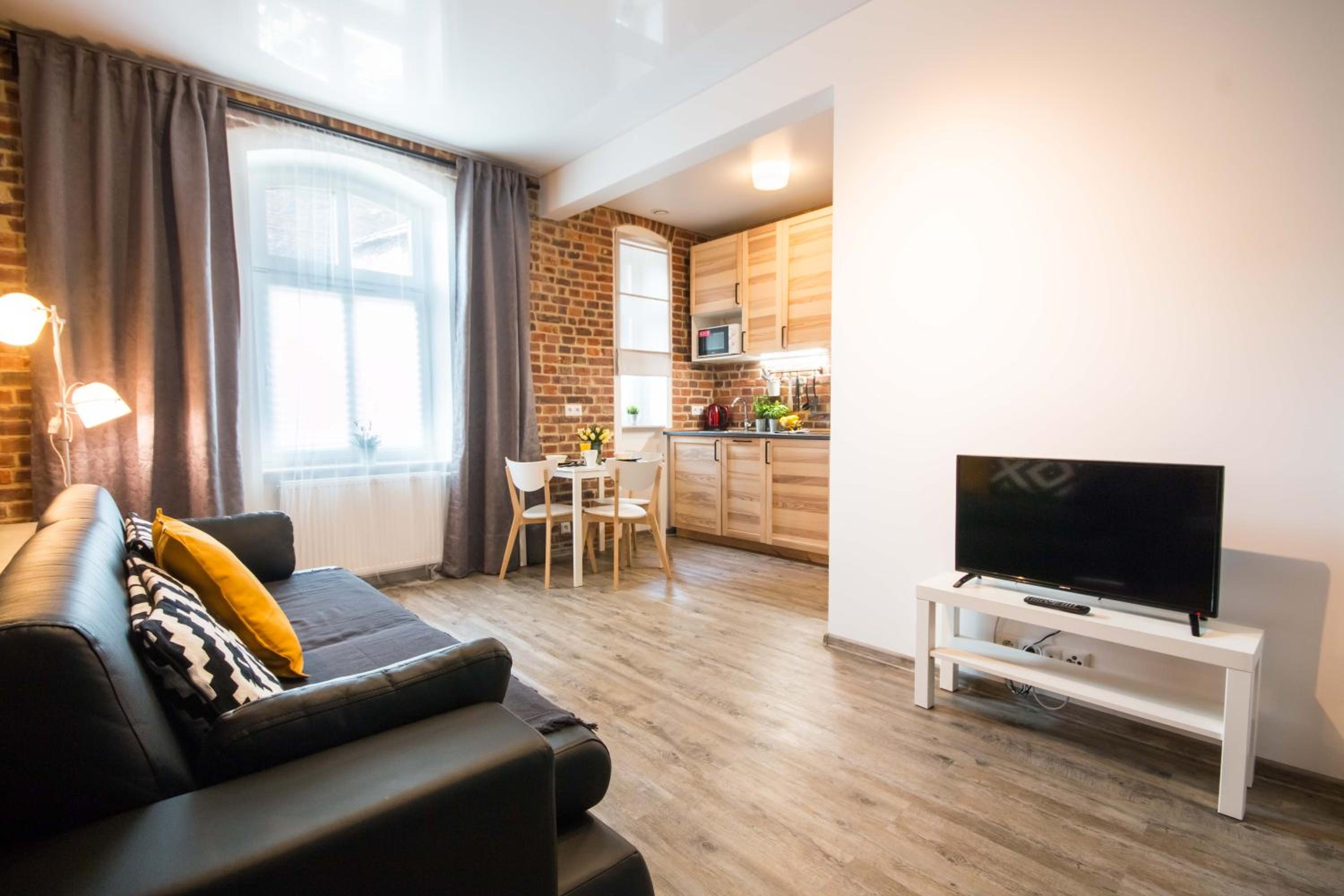 One-Bedroom Apartment