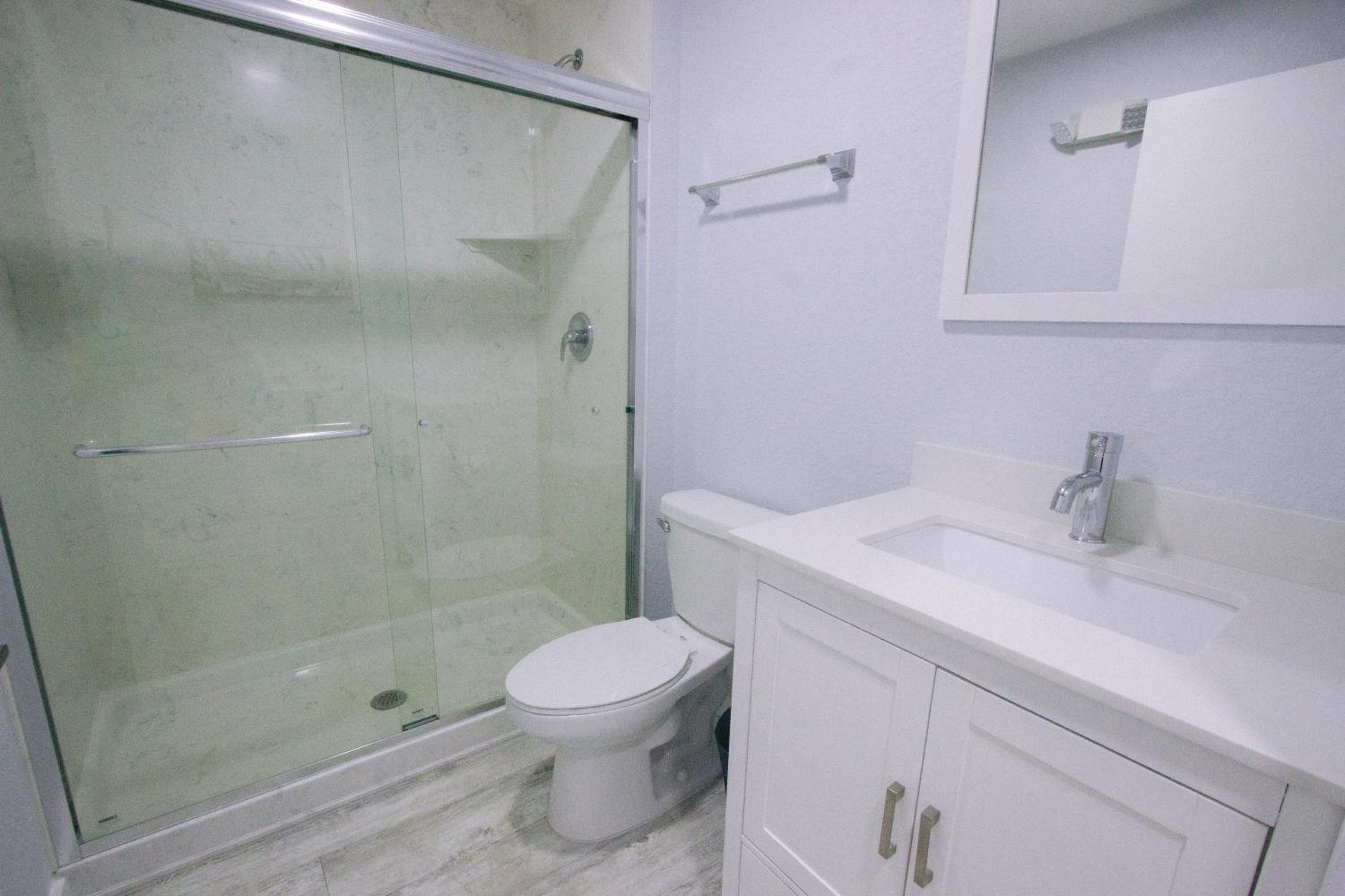 Superior Apartment - Photo 12