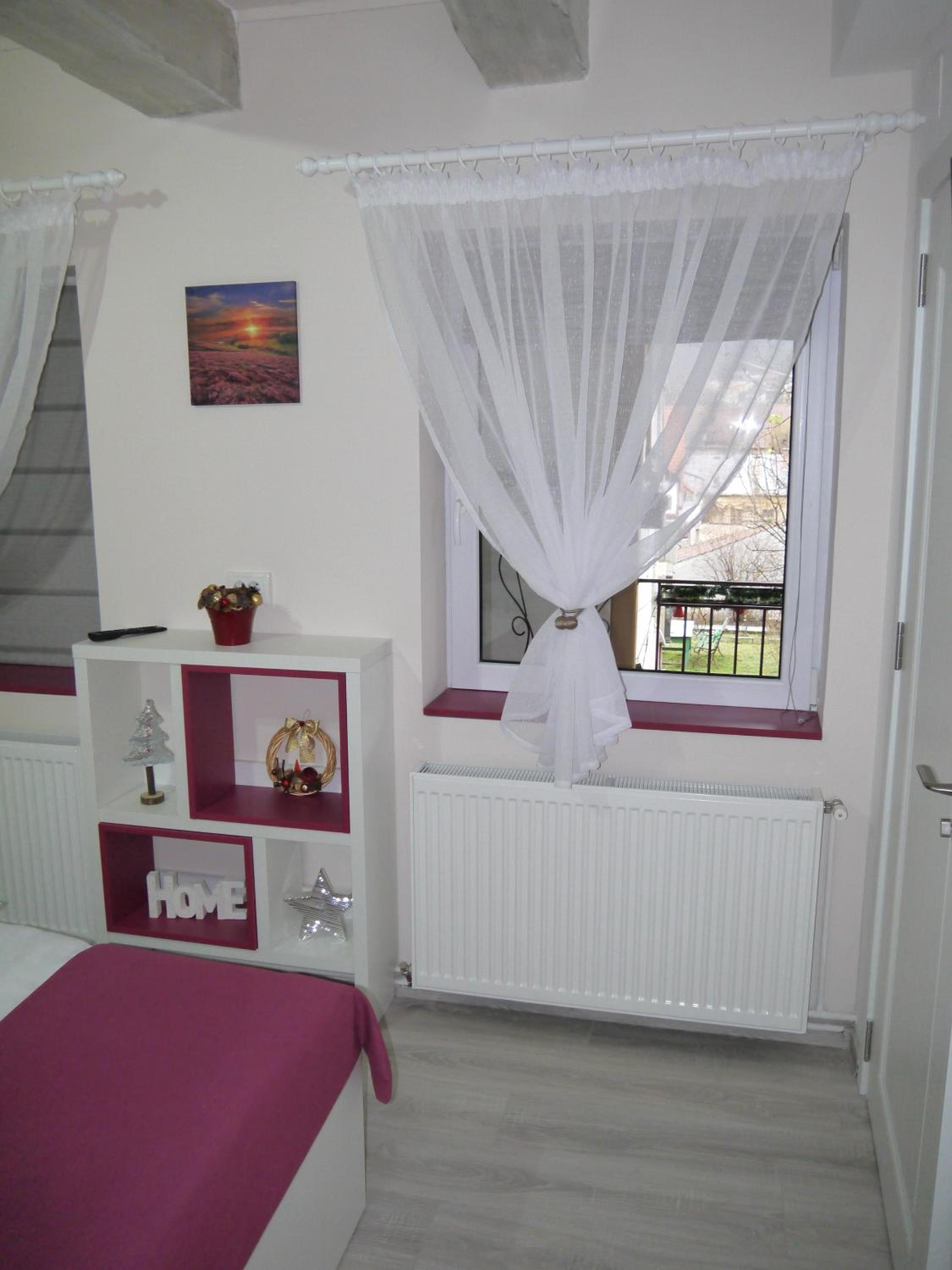 Studio Apartment - Photo 10
