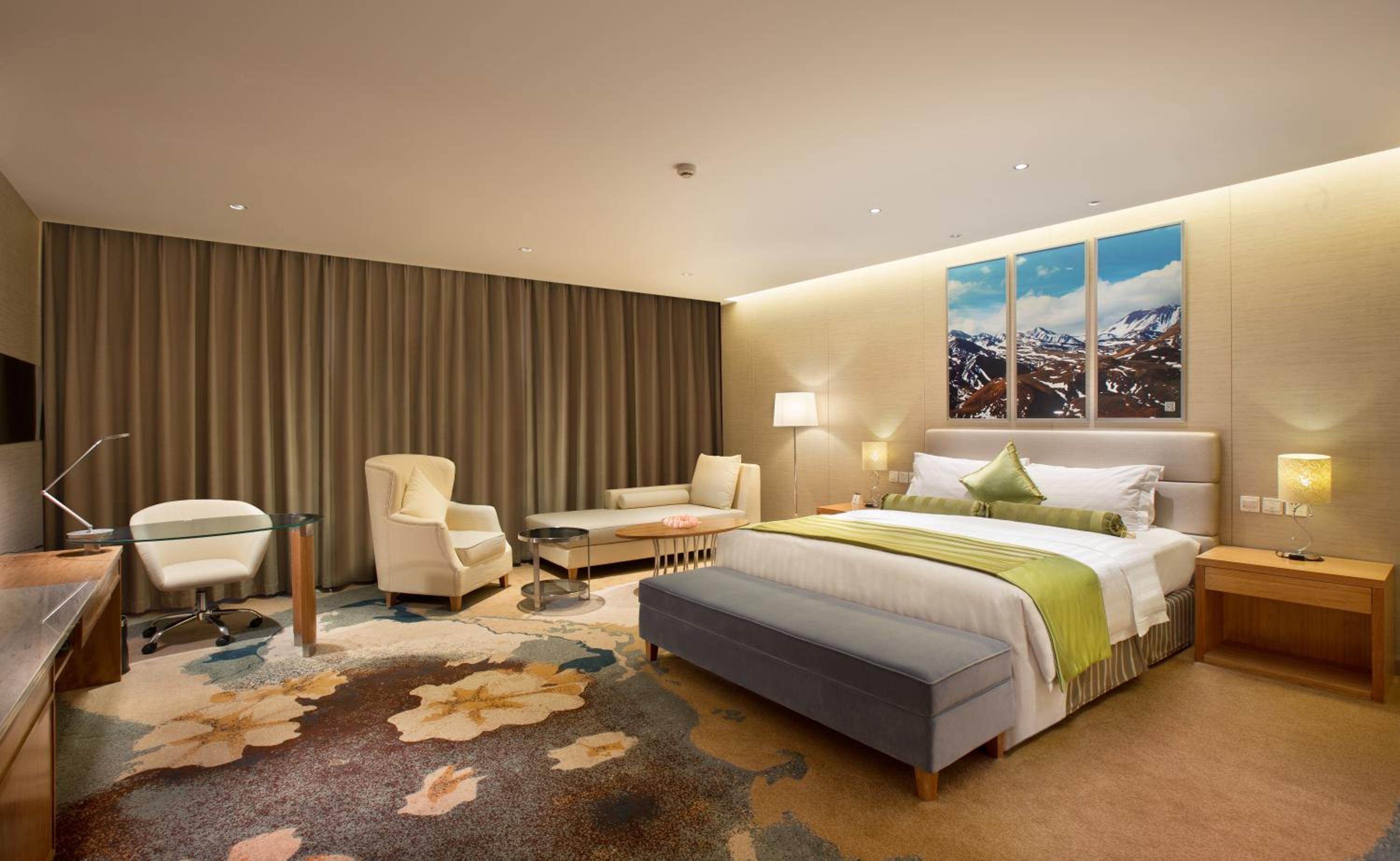 Metropark VIP Room photo 1