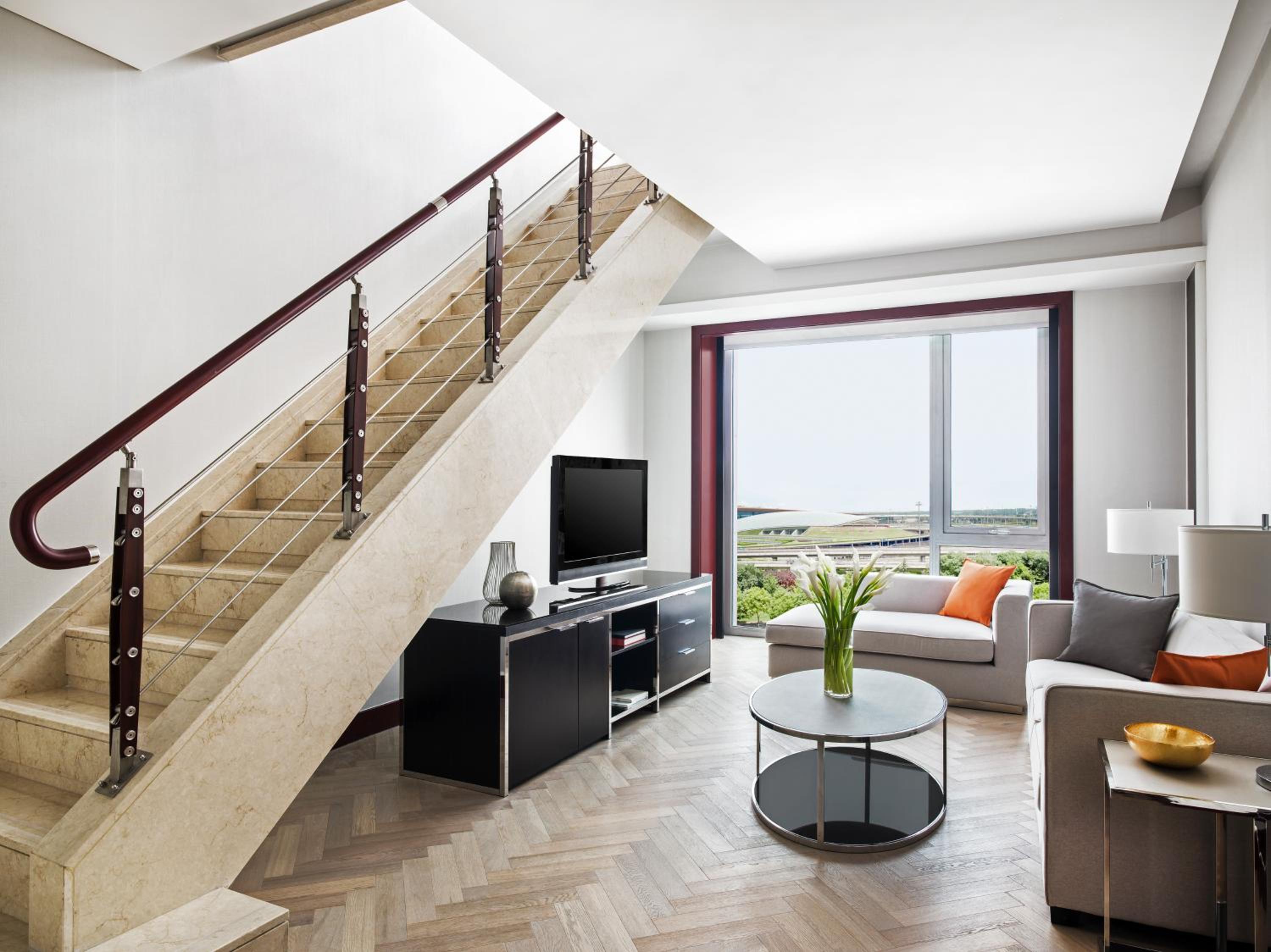 Residence Suite - Photo 1