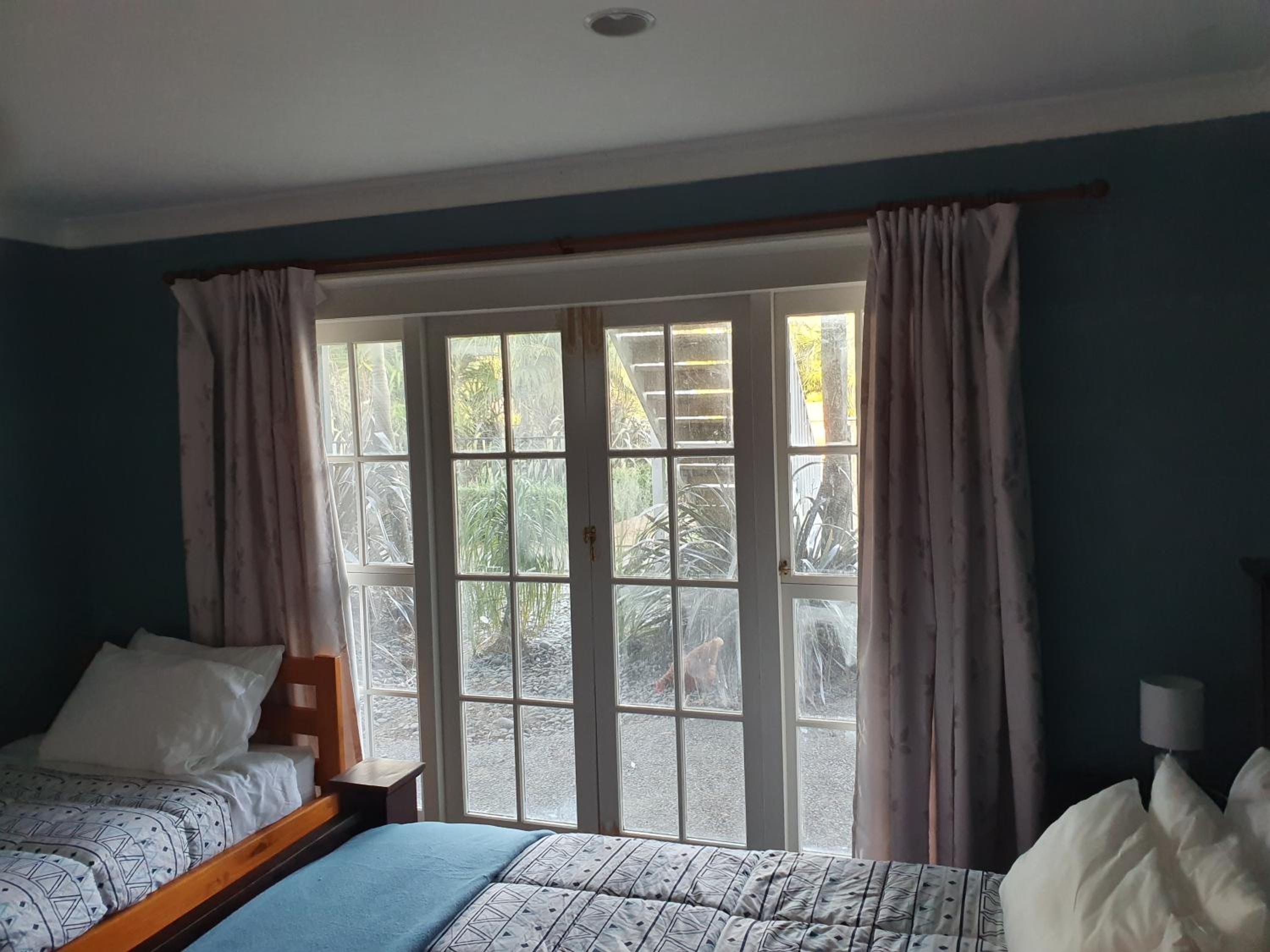 Deluxe Double Room (2 Adults + 1 Child) - Photo 29
