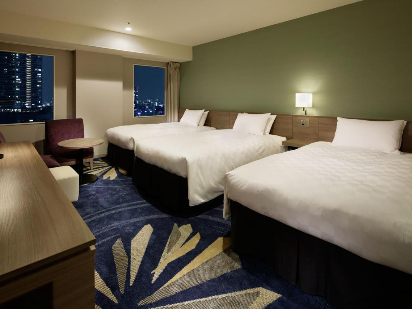 Twin room with Extra Bed Non-Smoking 10-24th Floor