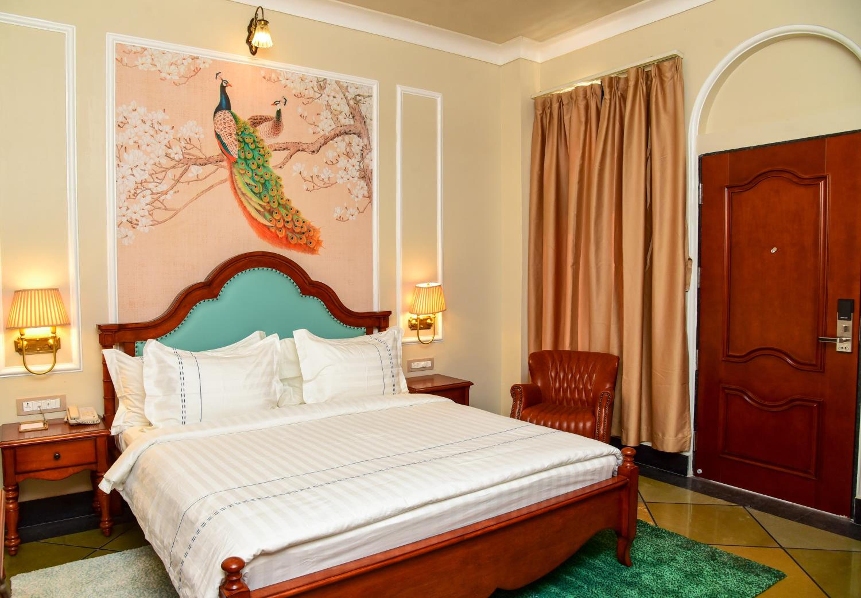 Standard Double Room - Photo 5