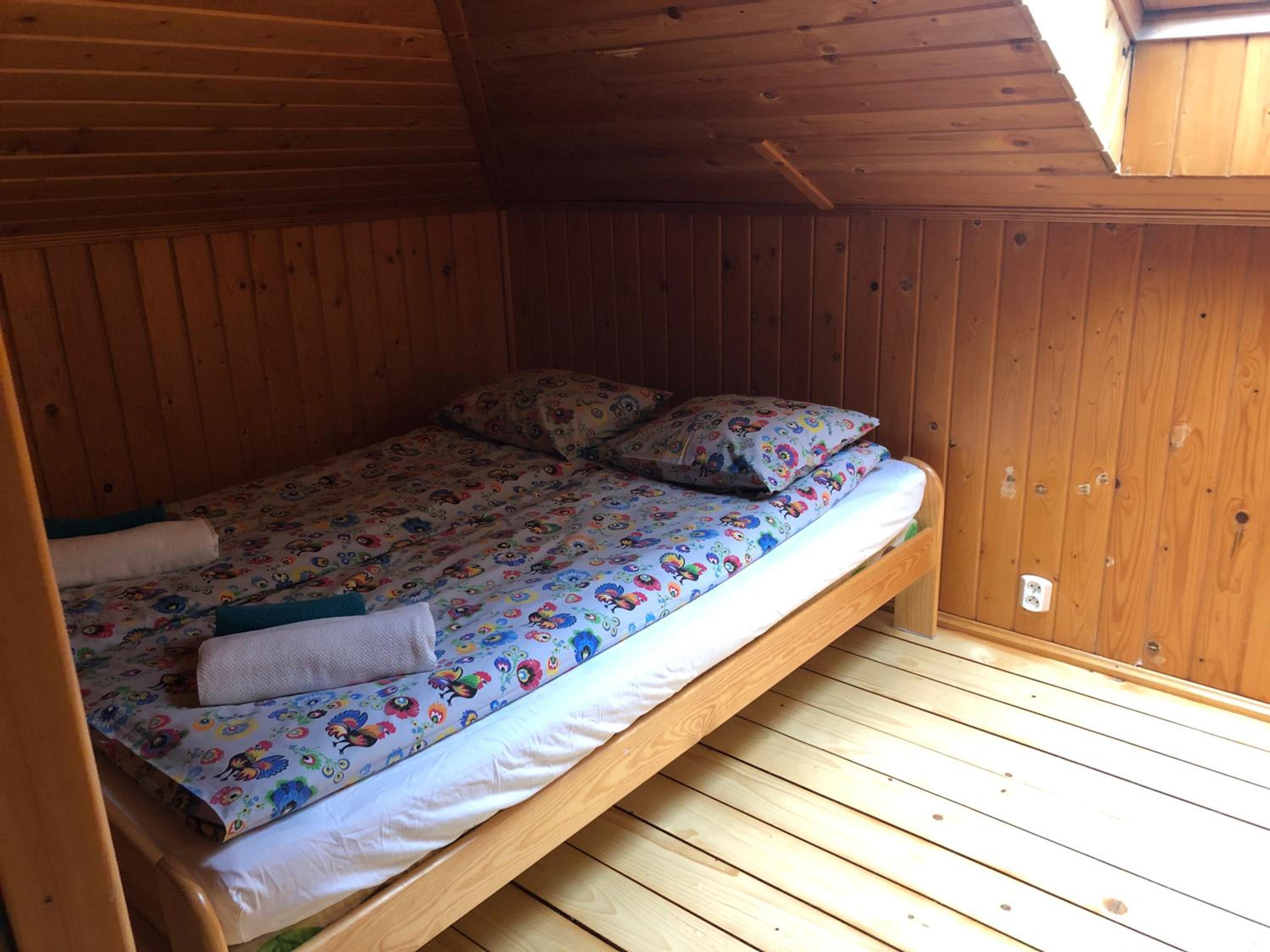 Five-Bedroom House photo 2