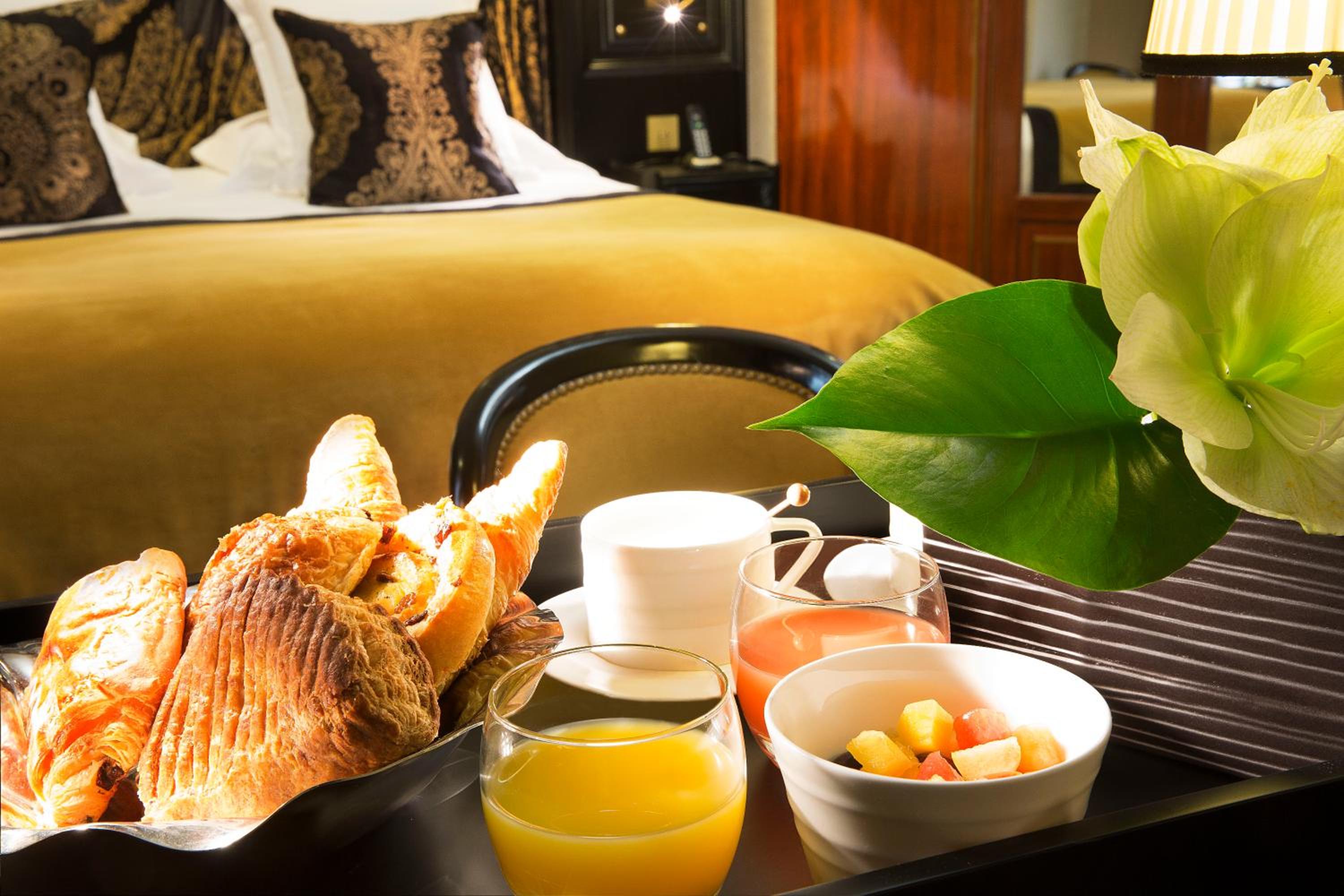 Deluxe Double or Twin Room