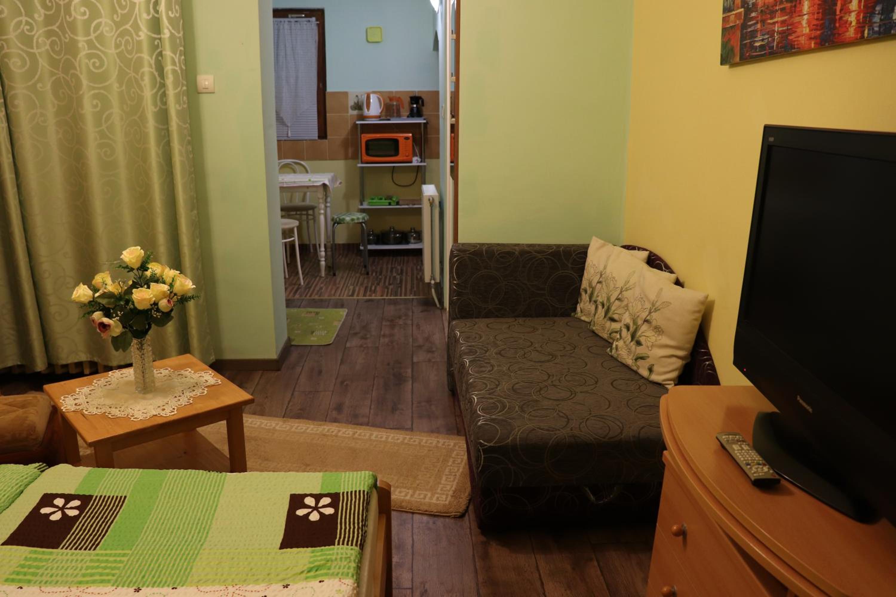 Double Room - Photo 3